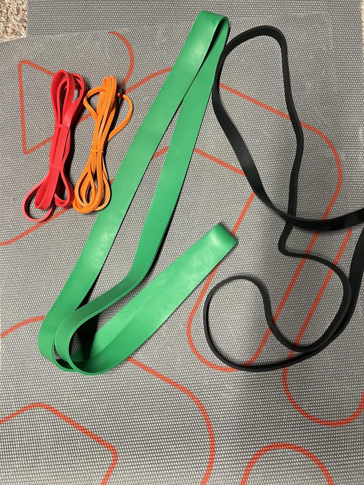 Resistance Bands, Pull Up Assist Bands - Workout Bands, Eexercise Bands, Long Resistance Bands Set for Working Out, Fitness, Training, Physical Therapy for Men Women customer photo 1