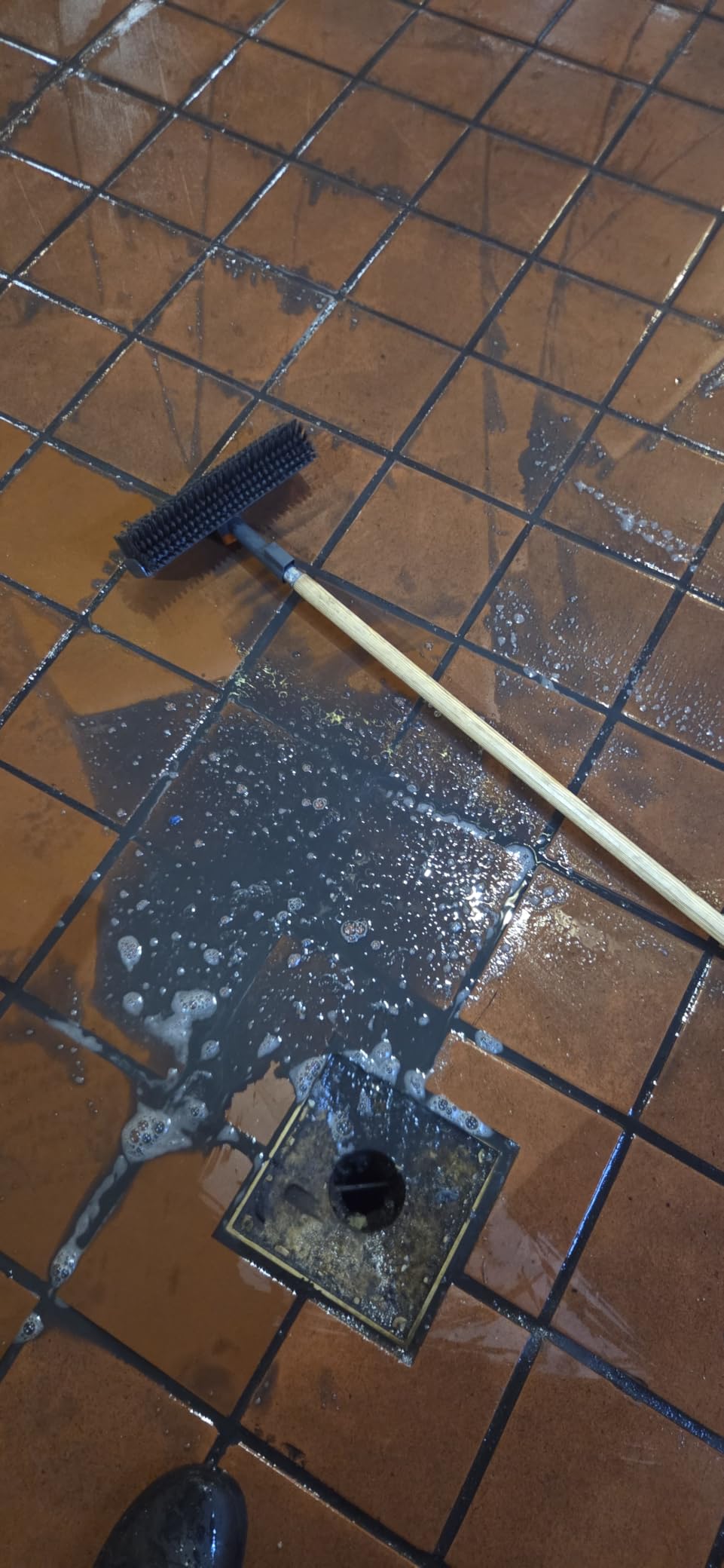 AIR U+ Floor Scrub Brush with Long Handle, 3-in-1 Rotating Head & Squeegee | Stiff Dual-Sided Bristles for Shower, Bathroom, Kitchen and Patio, 30-50 In Handle for Easier Stand-up Cleaning, Gray customer photo 2