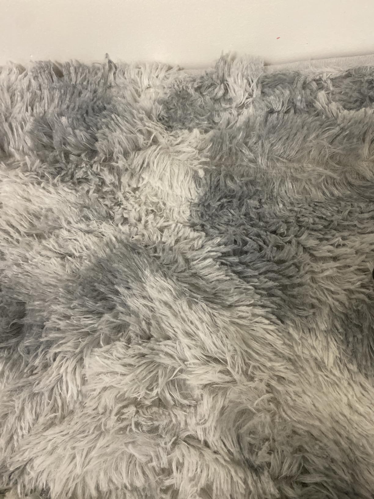 Deerhoo Large Shag Area Rugs 5 x 8, Tie-Dyed Plush Fuzzy Rugs, Light Grey | Soft Fluffy Furry, Non-Slip, Washable, High Pile, For Living Room, Bedroom, Indoor Carpet Nursery Kids Dorm Home Decor customer photo 1
