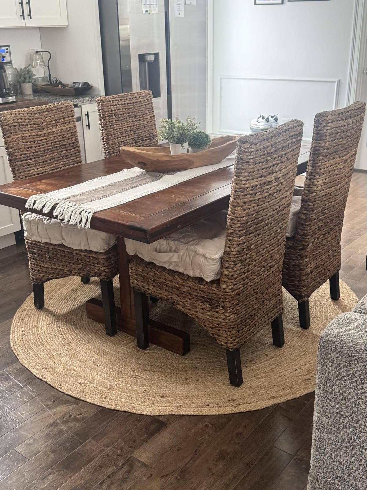 HOMEMONDE Solid Braided Jute Area Rug | Handwoven Reversible Natural Fiber Boho Farmhouse Carpet for Living Room, Bedroom & Dining Room | 8' x 10' | Natural customer photo 1