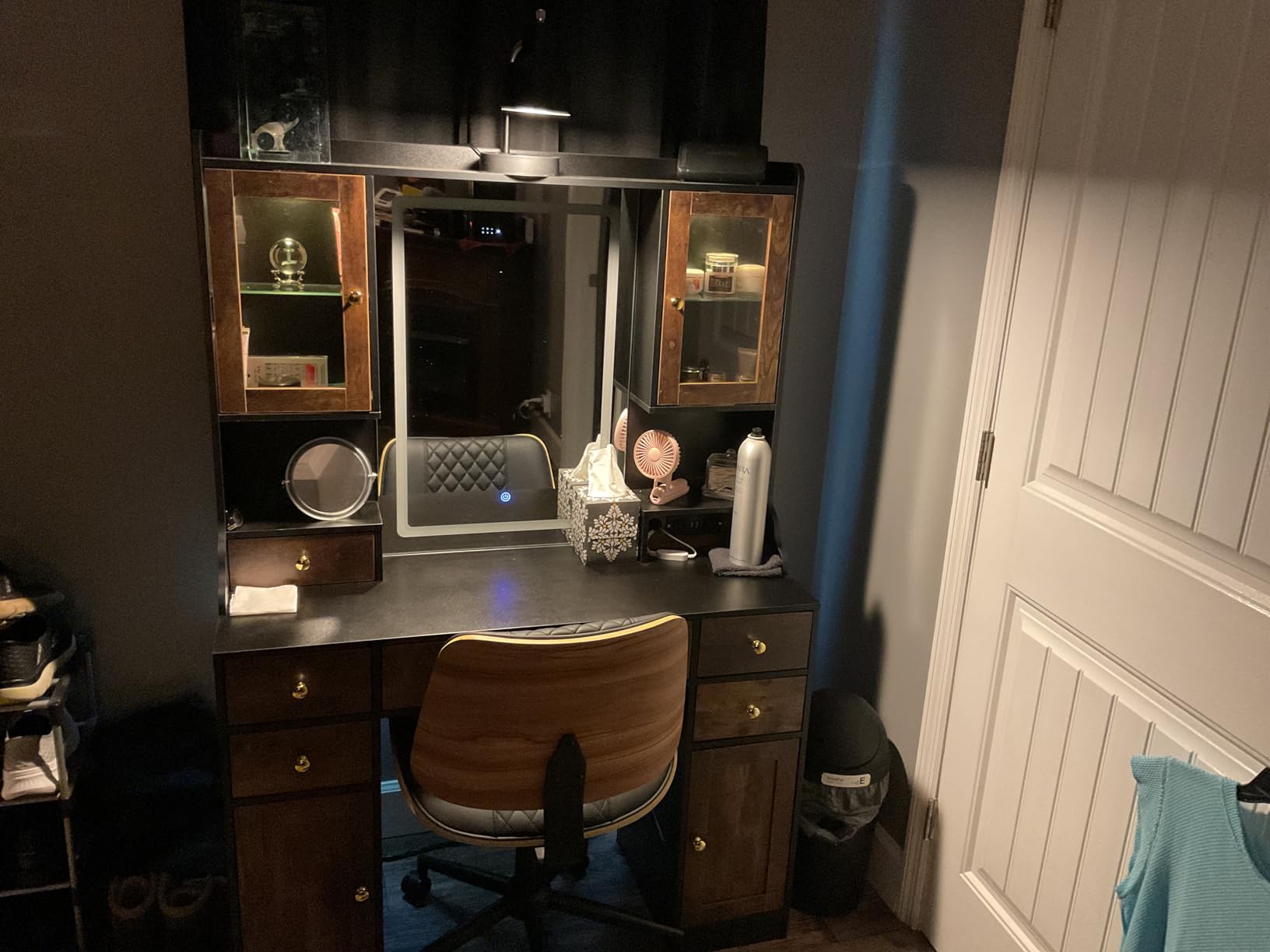 CSZZD White Makeup Vanity Desk with LED Mirror & RGB Cabinets | Vanity Table with Charging Station and 6 Storage Drawers, Adjustable 3 Mode Mirror Lights, Bedroom Dressing Table for Women customer photo 2