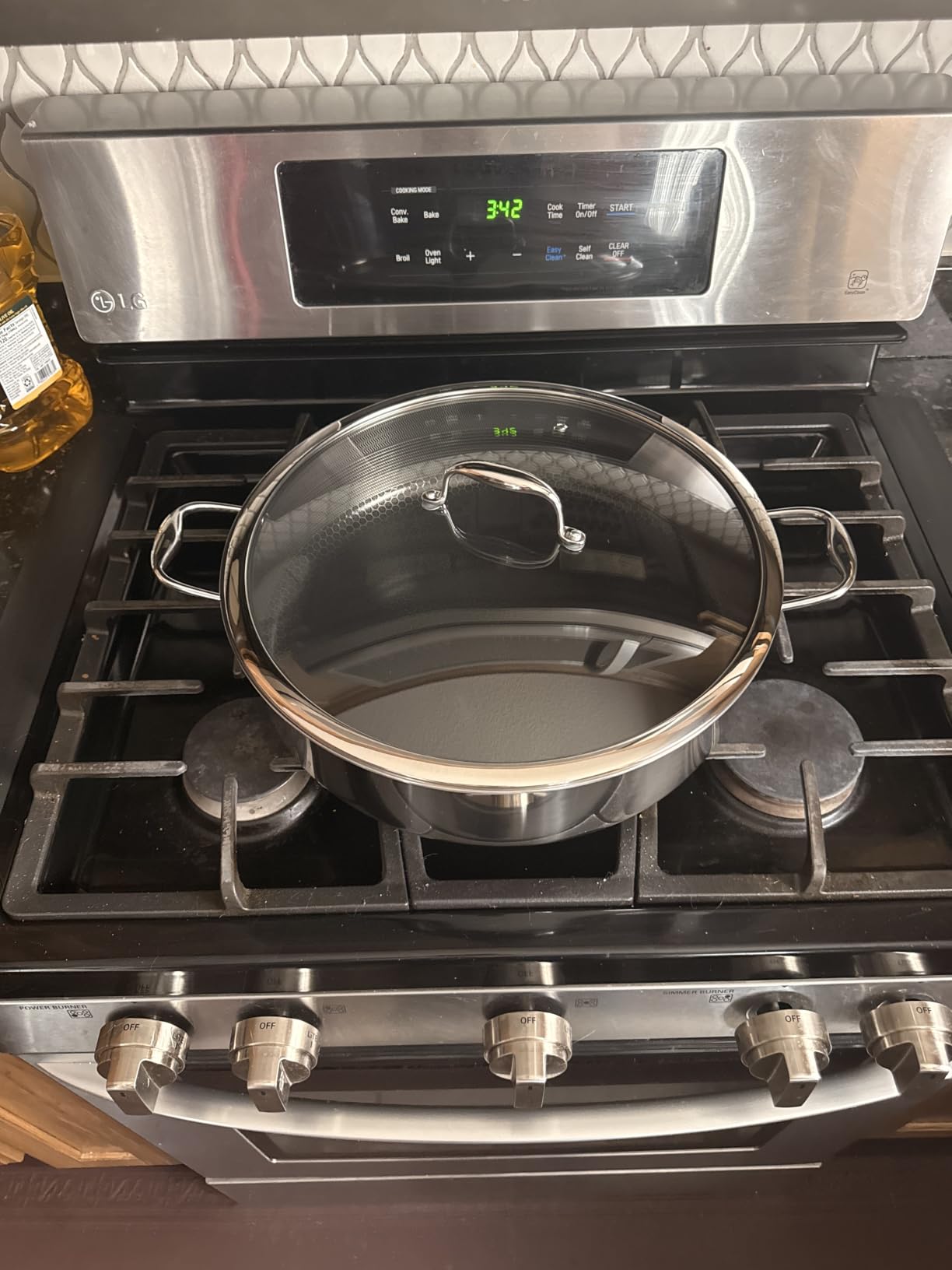 HexClad 5.5 Qt Hybrid Nonstick Deep Sauté Frying Pan & Lid, Induction Ready | Stay-Cool Handles, Dishwasher and Oven Safe up to 900F, Compatible with All Cooktops customer photo 1