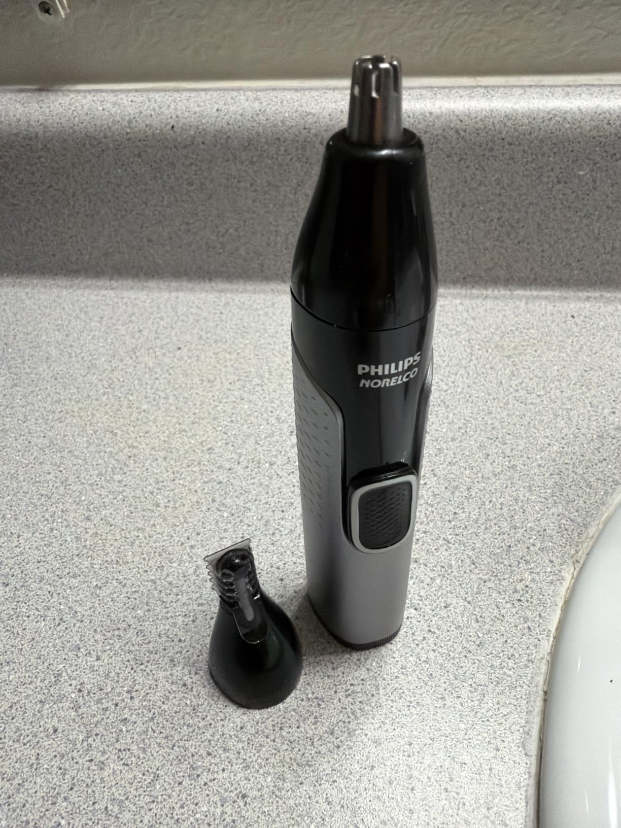Norelco Philips Nose Trimmer 5000 for Nose, Ears, Eyebrows & Details | Protective Guard System, Dual-Sided Steel Blades, Eyebrow Combs, Rotary & Detail Trimmer, Washable, AA Battery, NT5600/62 customer photo 2