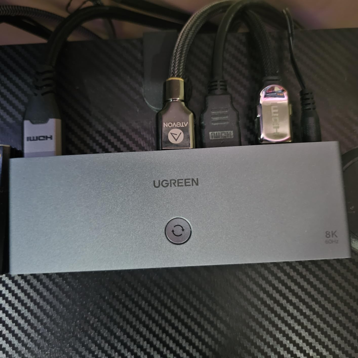 UGREEN 8K@60Hz HDMI Switch 5 in 1 Out, Aluminum, HDR10+, with Remote | 4K@240Hz, 40Gbps, VRR, CEC, Dolby, HDMI 2.1 Splitter, Compatible with PS5 Xbox Switch 2, Roku Apple TV, Fire Stick, HDCP 2.3 customer photo 2