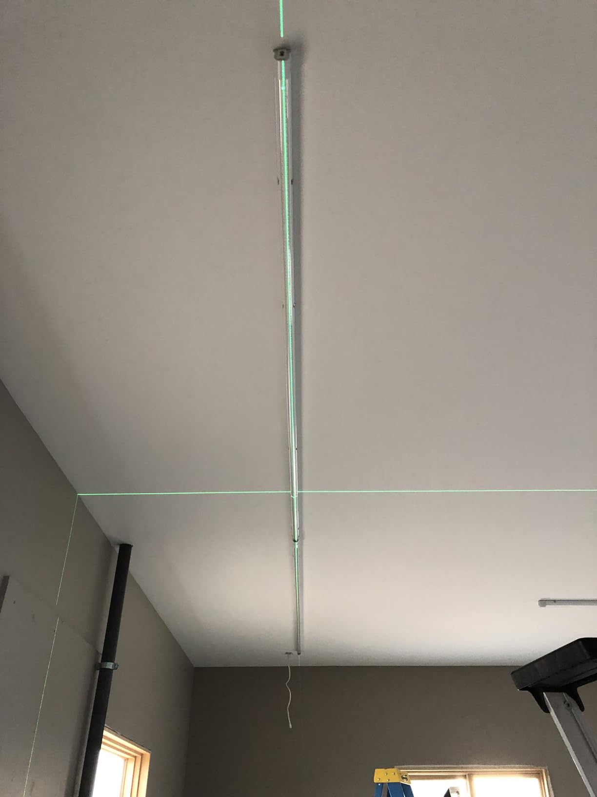 Nikotek Laser Level, Self-leveling Green Line Laser With Horizontal and Vertical Lines for Construction and Picture Hanging, Battery Included (NK01G) customer photo 2