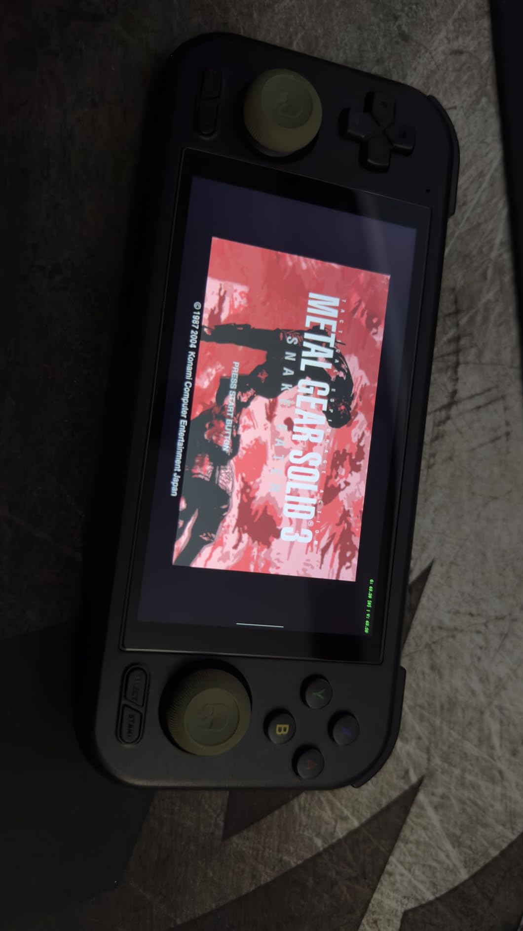 Retroid Pocket 4/4Pro Retro Game Handheld Console, Android Retro Game Console Multiple Emulators Console Handheld 4.7 Inch Display 5000mAh Battery Classic Games Console (RP4 Pro, 16Bit, D1100) customer photo 2