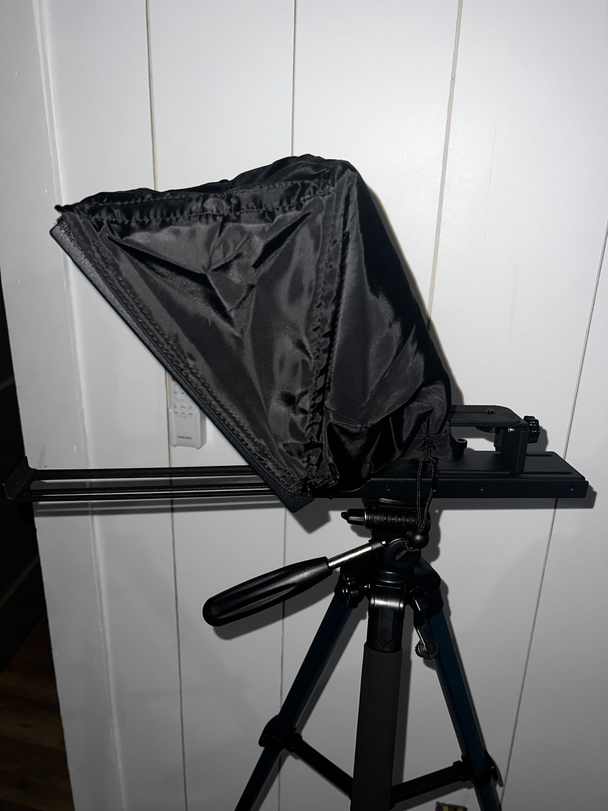NEEWER Basics X12B Aluminum Alloy Teleprompter 12