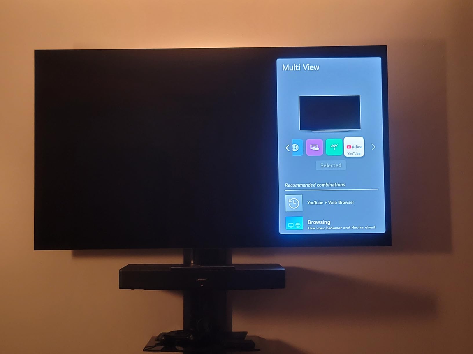 LG 48-Inch Class OLED evo C4 Series Smart TV 4K Processor Flat Screen with Magic Remote AI-Powered with Alexa Built-in (OLED48C4PUA, 2024), 4K/120Hz, HDMI 2.1, VRR, G-Sync customer photo 1