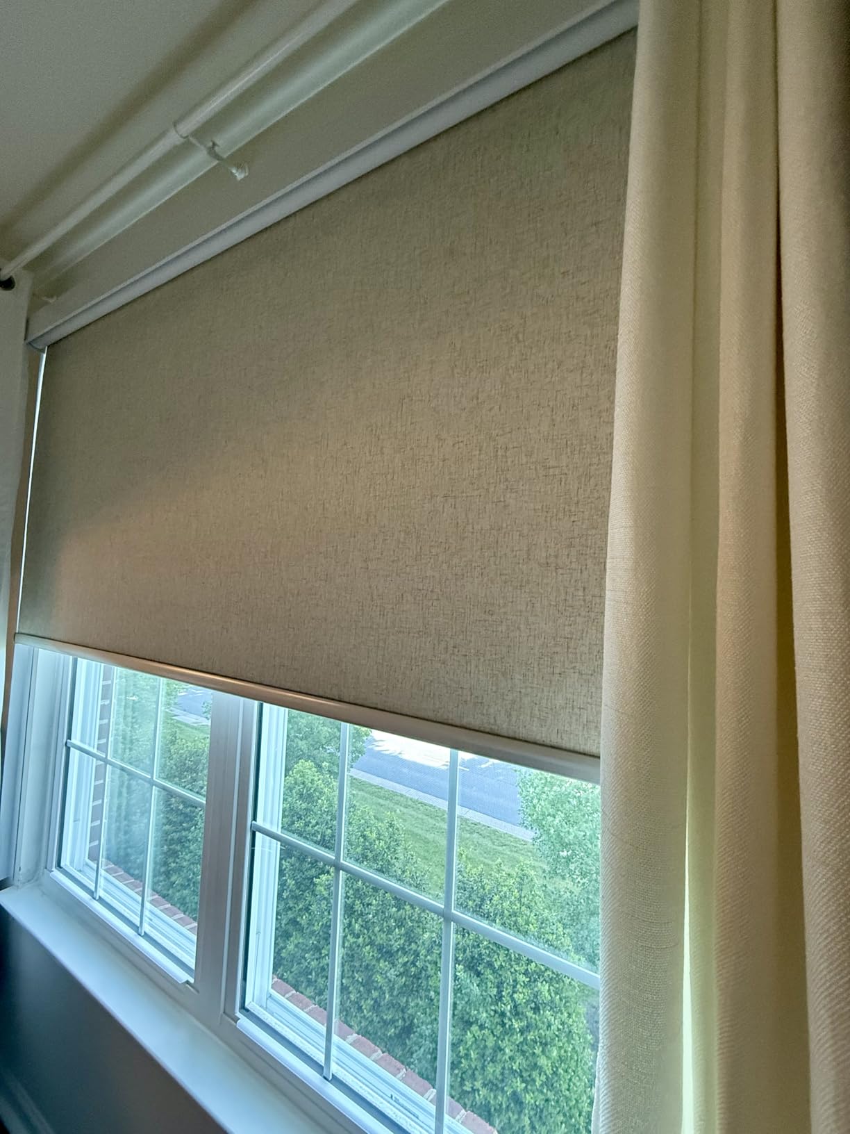 Bringnox Motorized Blinds with Remote, 100% Blackout, Voice Controlled | Compatible with Apple Home, Alexa, and Google. Whisper quiet motorized shades designed for bedrooms and living rooms. customer photo 1