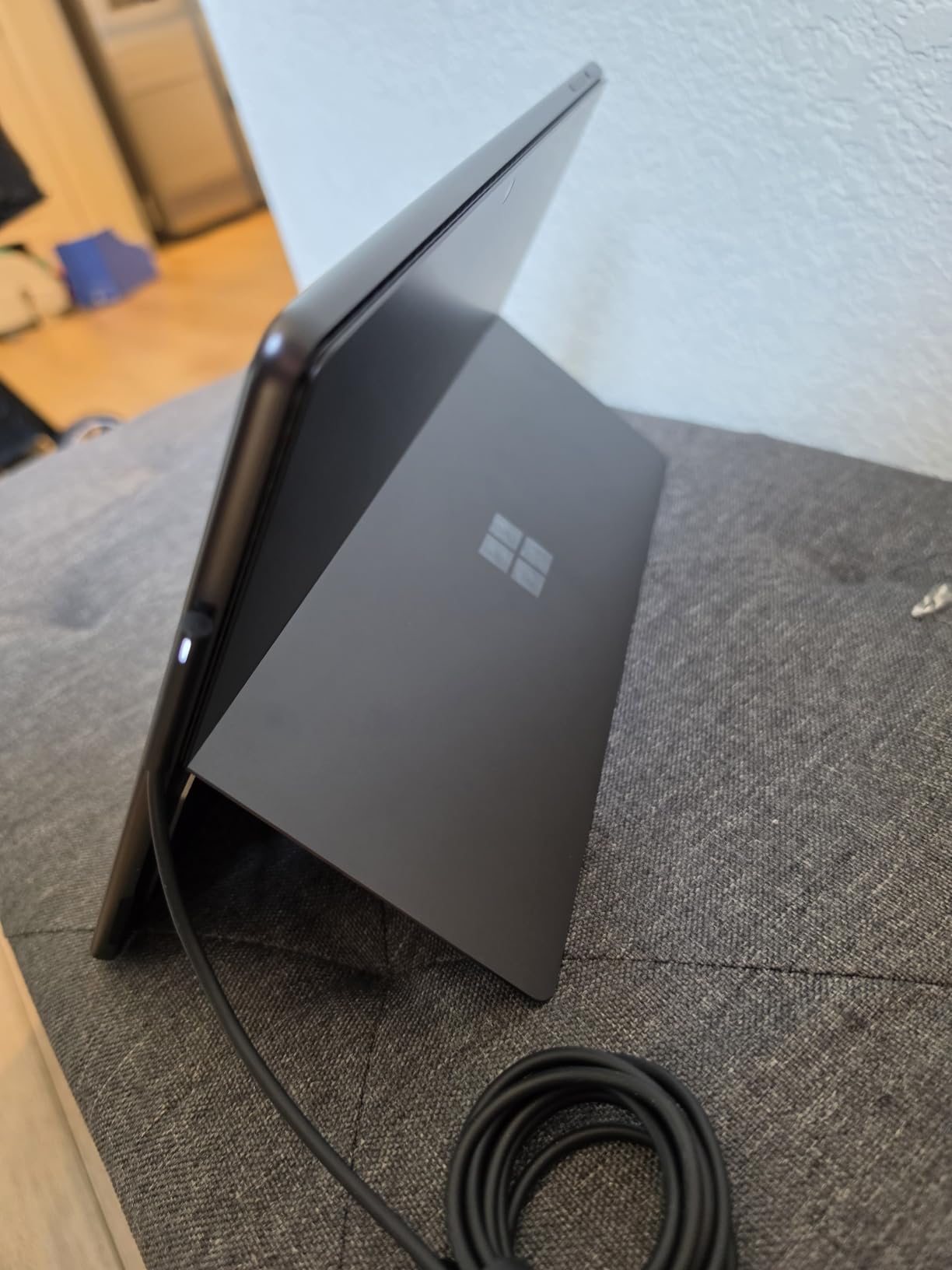 Surface Pro 2-in-1 Laptop/Tablet (2024), Windows 11 Copilot+ PC, 13