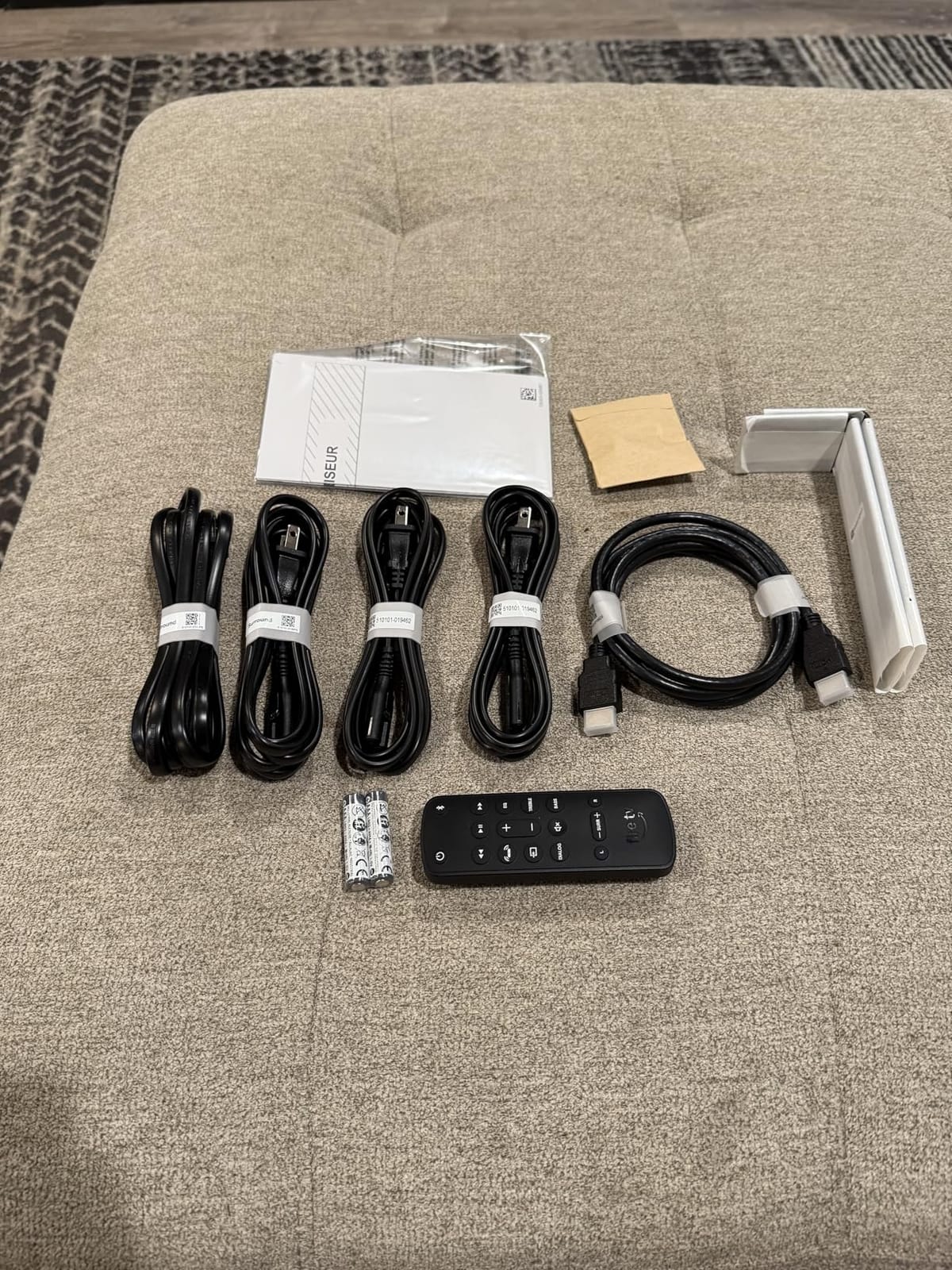 Amazon Fire TV Soundbar Plus with subwoofer and surround sound speakers (newest model), 5.1 channel, Dolby Atmos, clear dialogue customer photo 2