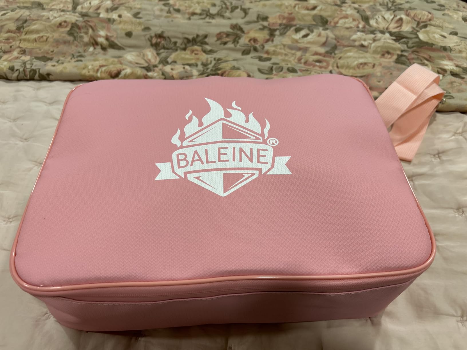 BALEINE Fireproof Document Box with Lock, Waterproof Fire Safe File Bag, Fire Proof Certified, Waterproof Dual Zippers, Combination Lock, Multi-Compartment Storage customer photo 2