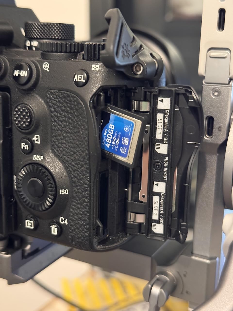 OWC Atlas Pro 480GB CFexpress 4.0 Type A Memory Card | 1850MB/s Read, 1700MB/s Write customer photo 2
