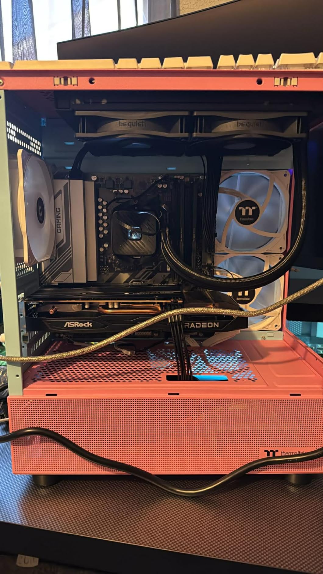 GIGABYTE B650M GAMING PLUS WIFI AMD AM5 mATX Motherboard, Support Ryzen 9000/8000/7000 Series, DDR5, 5+2+2 Power Phase, 2x M.2, PCIe 4.0, USB-C 3.2 Gen 1, WIFI6E, 2.5GbE, EZ-Latch, Q-Flash, RGB Fusion customer photo 1
