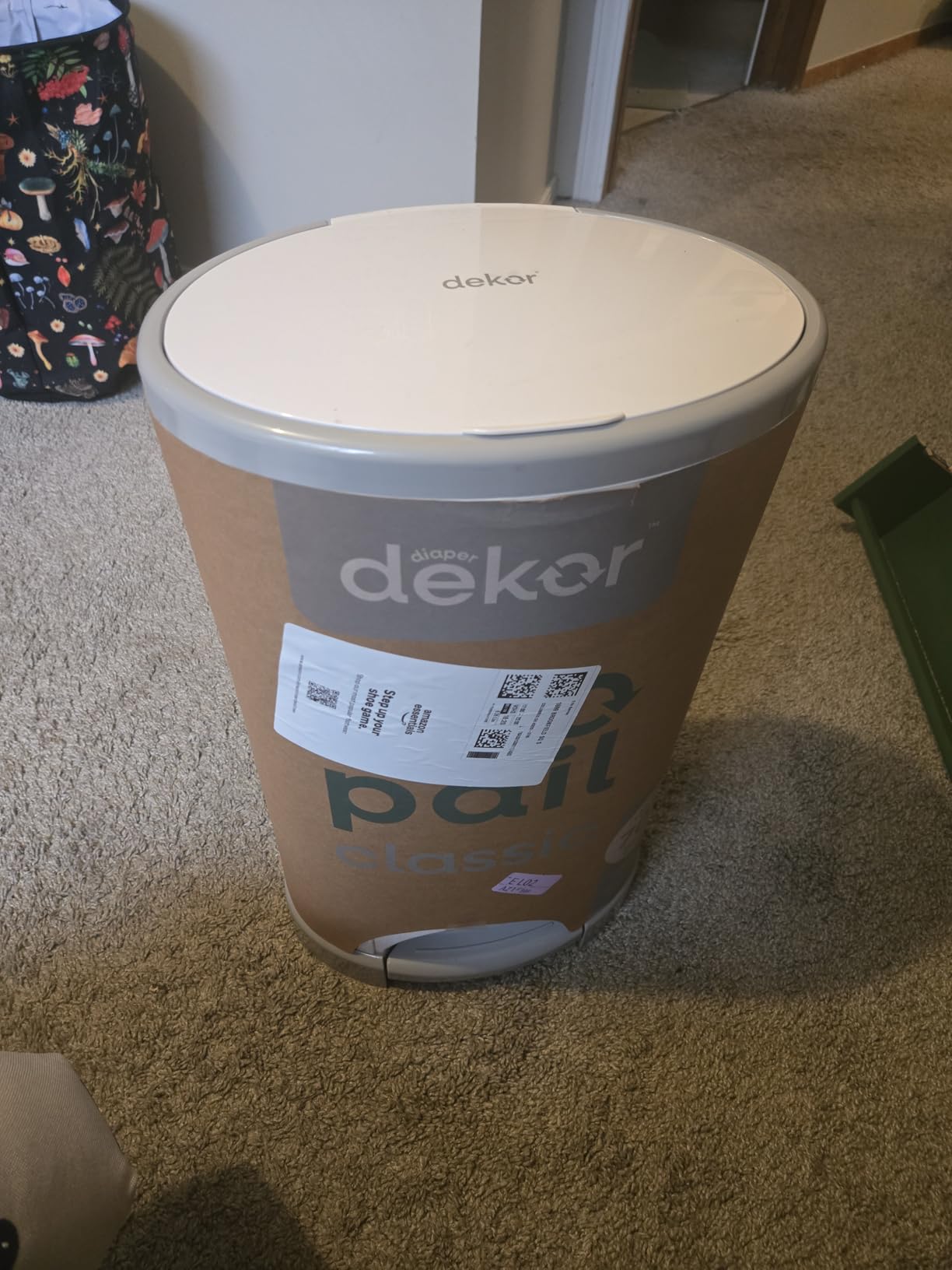 Diaper Dekor EKO Classic Diaper Pail, White | ONLY Eco-Friendly Diaper Pail Made with 70% Recycled Materials | Hands-Free: Step-Drop-Done | Cost-Effective Refill System customer photo 2