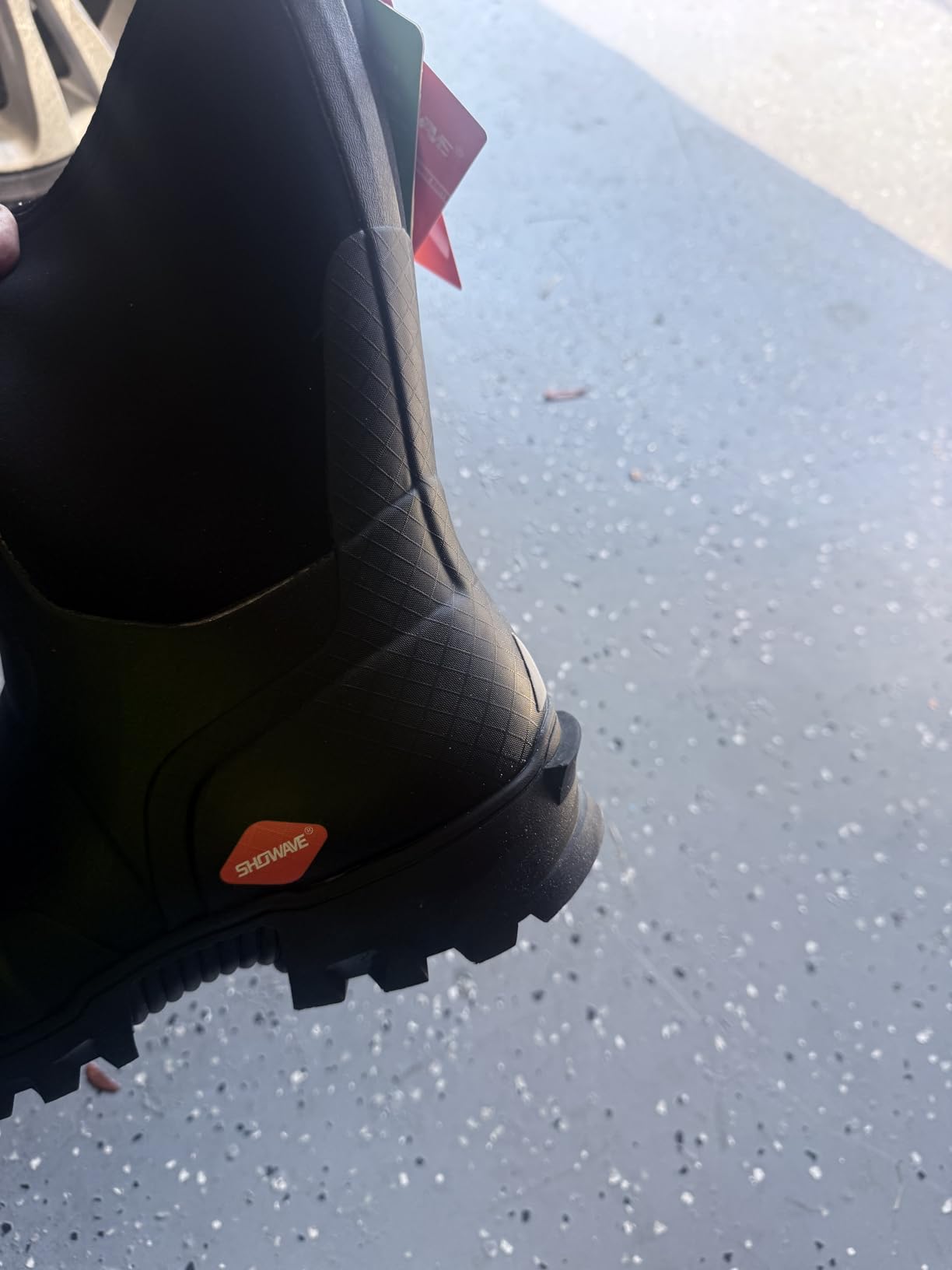 Showave Men's Rubber Boots Waterproof Rain Boots Mud Boot Comfy Sports Sole customer photo 1