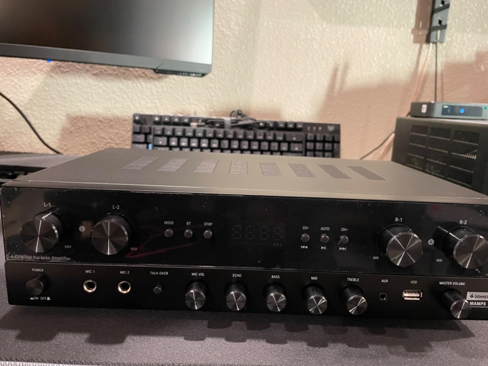 Donner Stereo Receivers Home Audio Amplifier, Premium 1000W Peak Power 4 Channel Amplifier with Bluetooth 5.3 customer photo 2