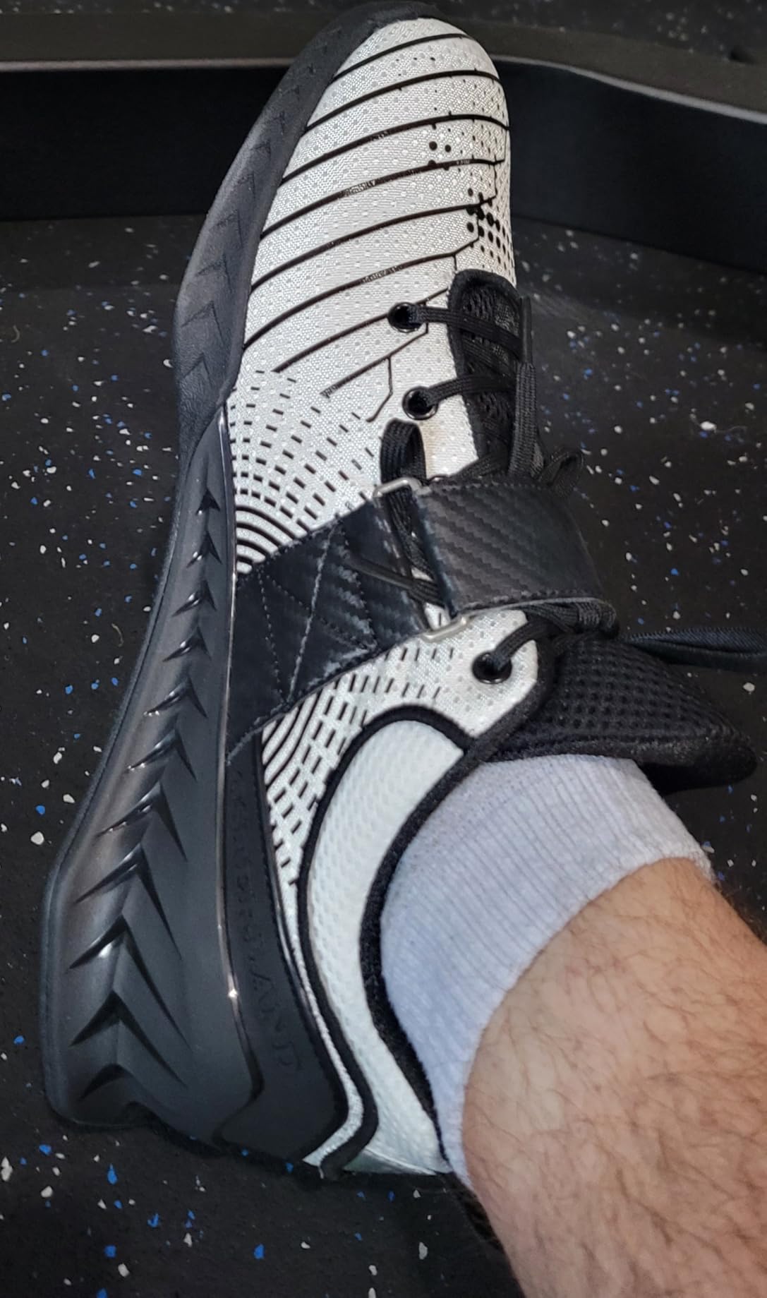 Osterland Weightlifting Shoes for Men Women,1.4 Inch Squat Shoes | High-Performance Non Slip Breathable Training Shoes for Lifting Powerlifting Deadlifts Gym Workout customer photo 2