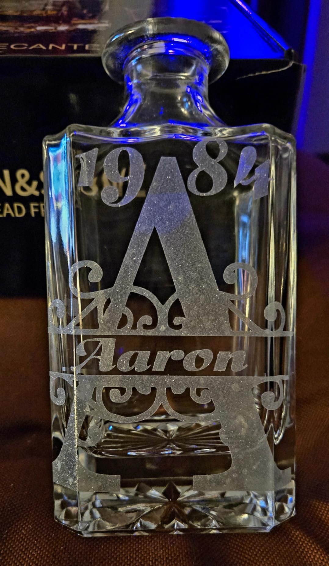 Square 25Oz Whiskey Liquor Decanter Set With 2 Glasses in Box customer photo 1