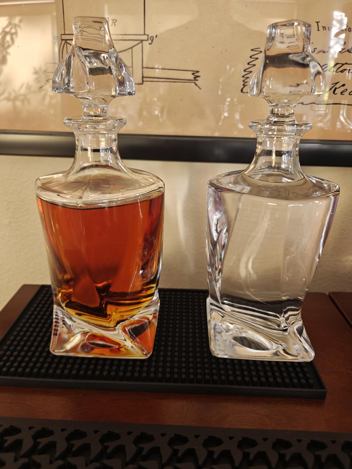 Square 25Oz Whiskey Liquor Decanter Set With 2 Glasses in Box customer photo 2