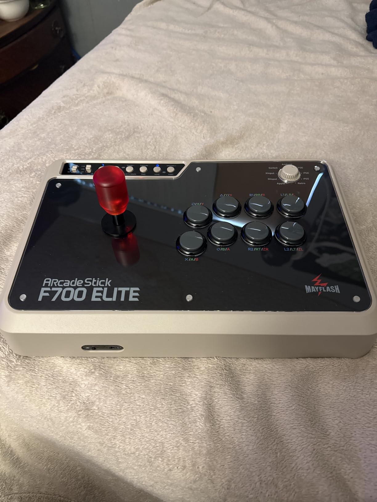 MAYFLASH Arcade Stick F700 Elite with Sanwa buttons and joystick for PS5, PS4, Switch/Switch 2, Windows, Apple, Android and more customer photo 1