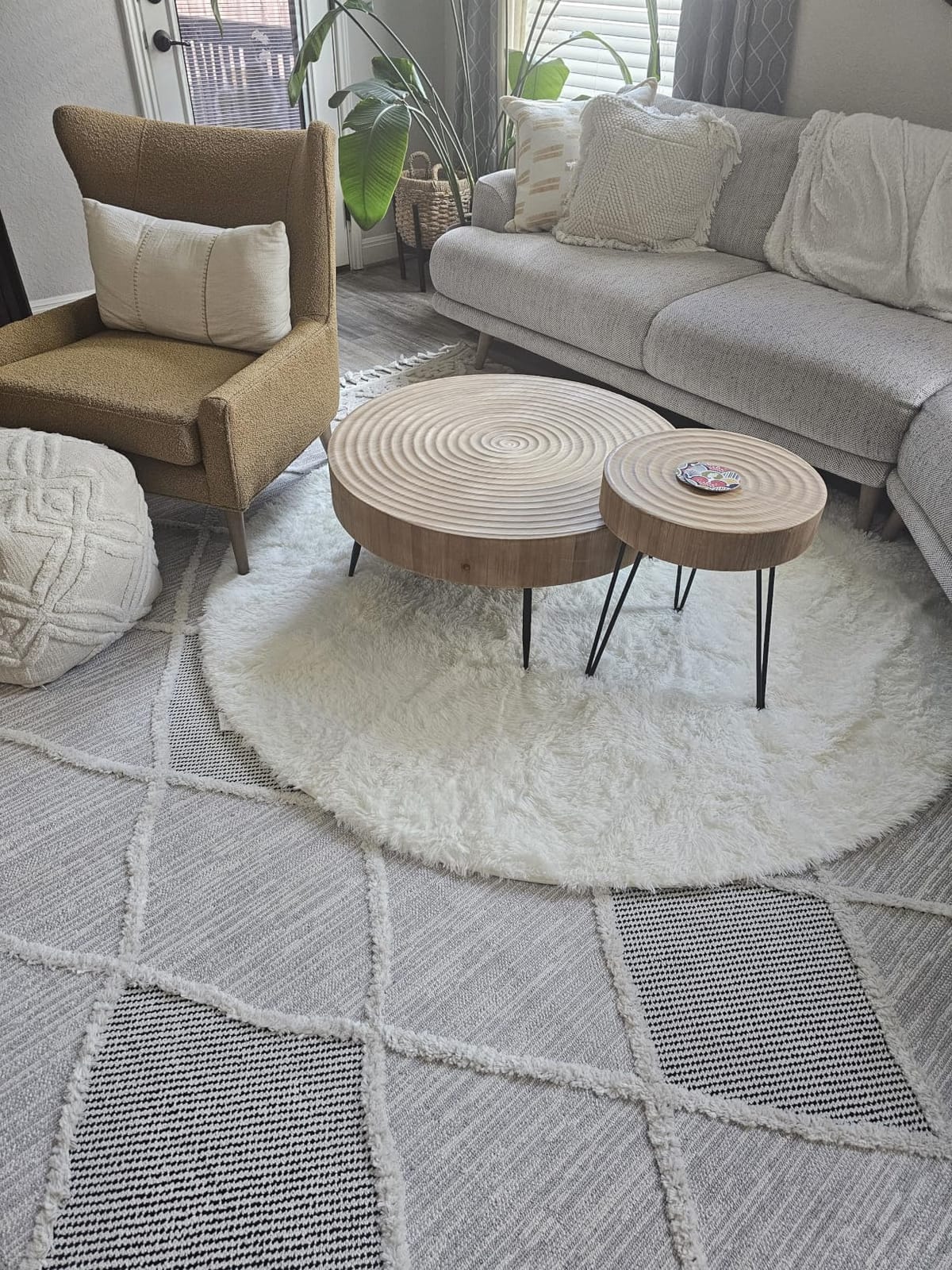 OLANLY Area Rugs for Living Room Bedroom, Machine Washable 4x5.9 ft Soft Fluffy Shaggy Bedside Rug, Indoor Floor Carpet for Kids Girls and Boys, Dorms, Nursery Rooms, Home Decor Aesthetic, Grey customer photo 2