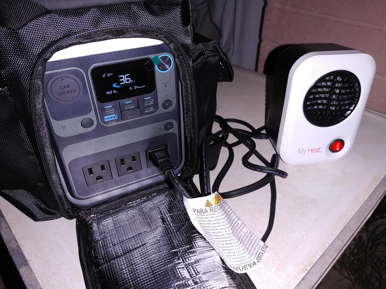 Anker SOLIX C300 Portable Power Station with 60W Solar Panel, 288Wh, 300W | LiFePO4 Battery, 300W (Peak 600W), 140W Two-Way Fast Charging, Solar Generator for Outdoor and Emergency Use customer photo 2
