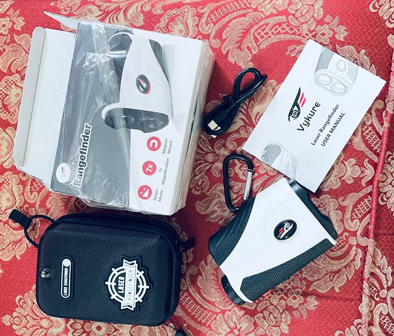Golf Rangefinder with Slope - 1200 Yards Laser Range Finder with Flag Pole Locking Vibration, 7X Magnification rangefinder with Magnet Stripe customer photo 2