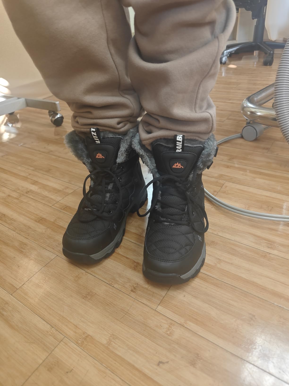 Men's Winter Snow Boots Water Resistant Non Slip Warm Outdoor Lightweight Comfortable Durable 7.1 IN Height Hiking Shoes customer photo 2