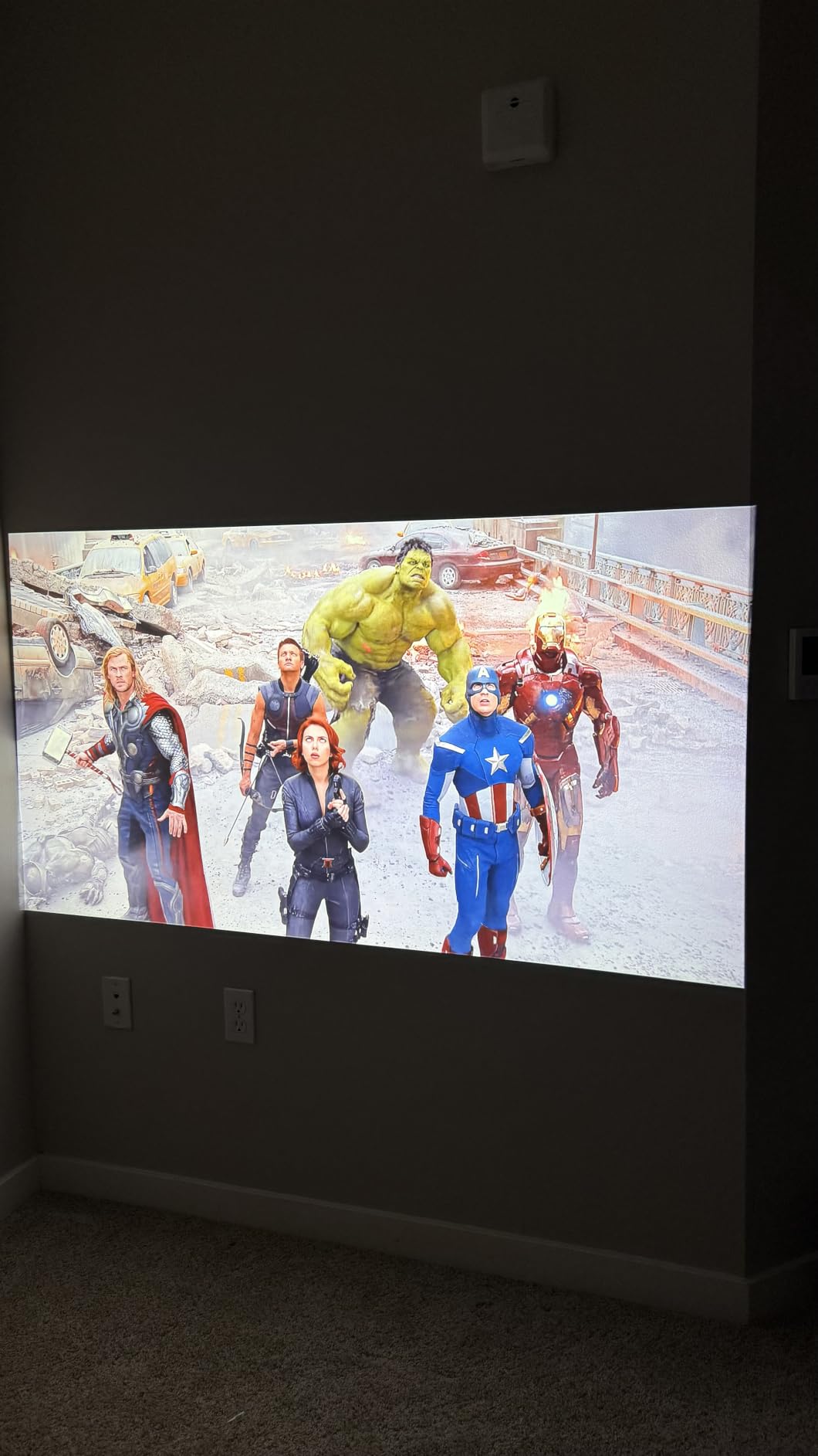 HAPPRUN 2000 ANSI 4K Decoding Projector with WiFi and Bluetooth, Auto Focus customer photo 1
