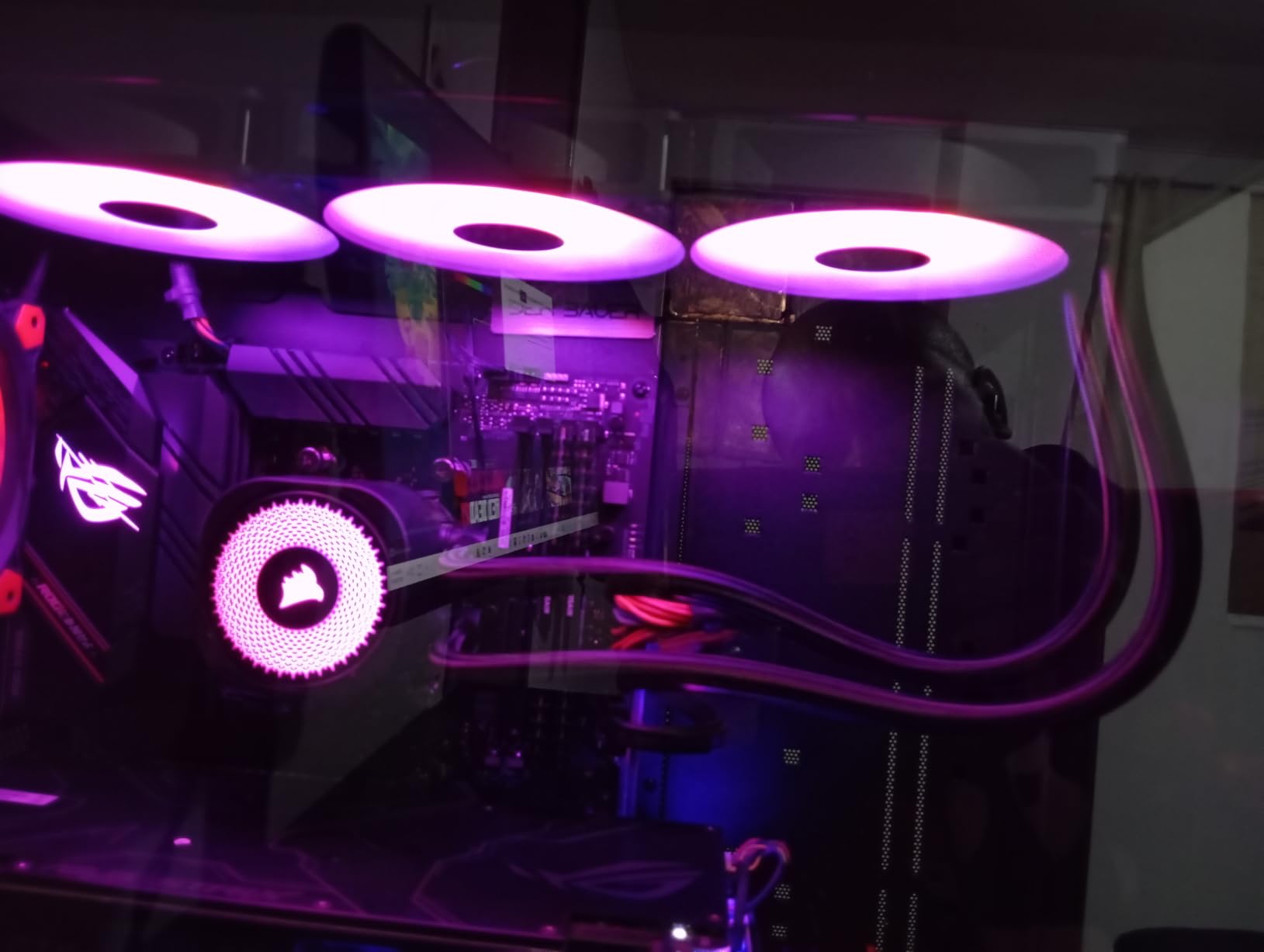 CORSAIR Nautilus 360 RS ARGB Liquid CPU Cooler - 360mm AIO - Low-Noise - Direct Motherboard Connection - Daisy-Chain - Intel LGA 1851/1700, AMD AM5/AM4 - 3X RS120 ARGB Fans Included - White customer photo 1