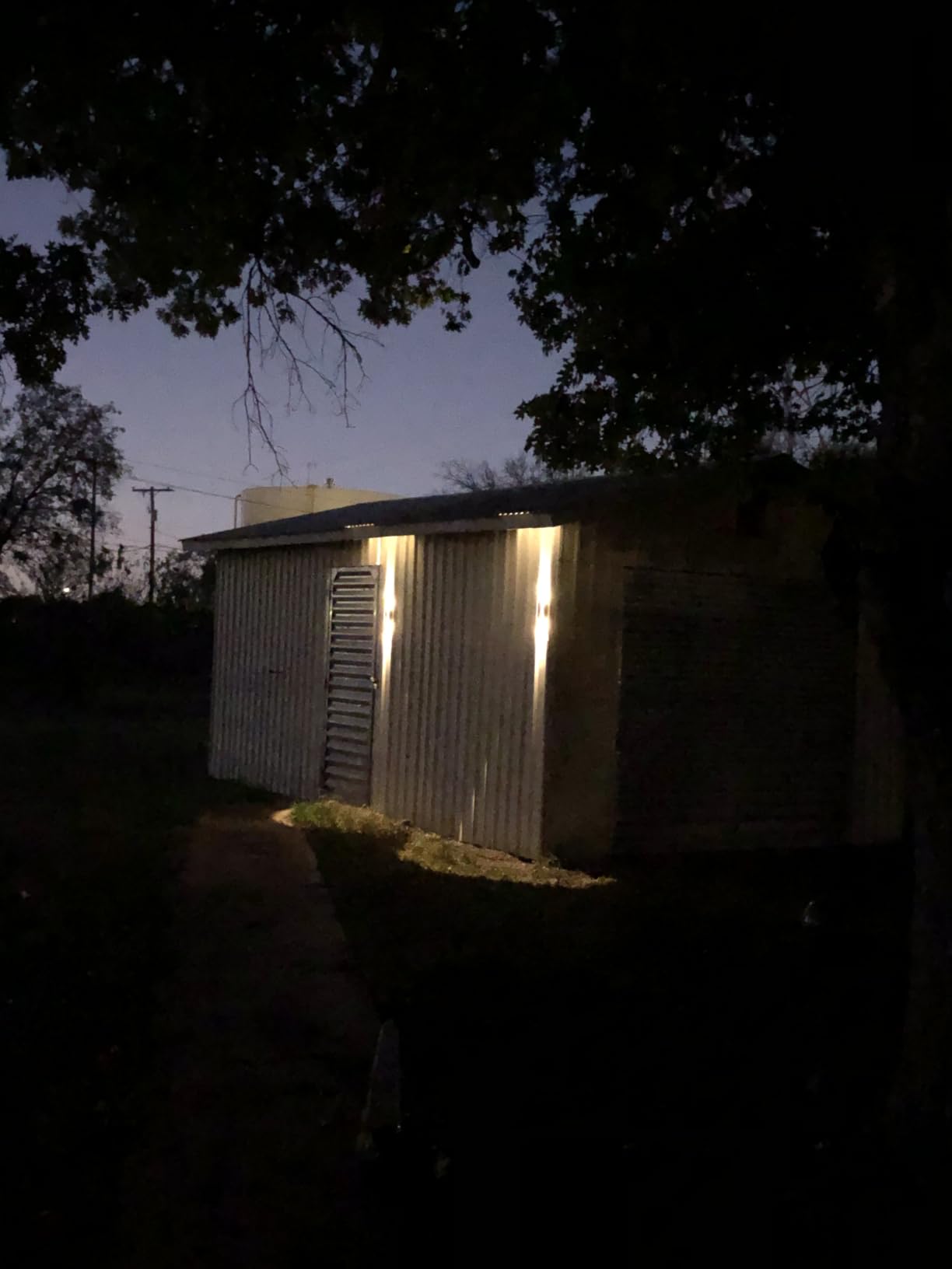 Solar Fence Lights Outdoor - 3000/4000/6000K 3 Modes, IP65 Waterproof Fence Lights Solar Powered, Up & Down Lighting Solar Wall Lights Outdoor for Backyard/Garden/Patio/Garage and Wall decor (8 pack) customer photo 1