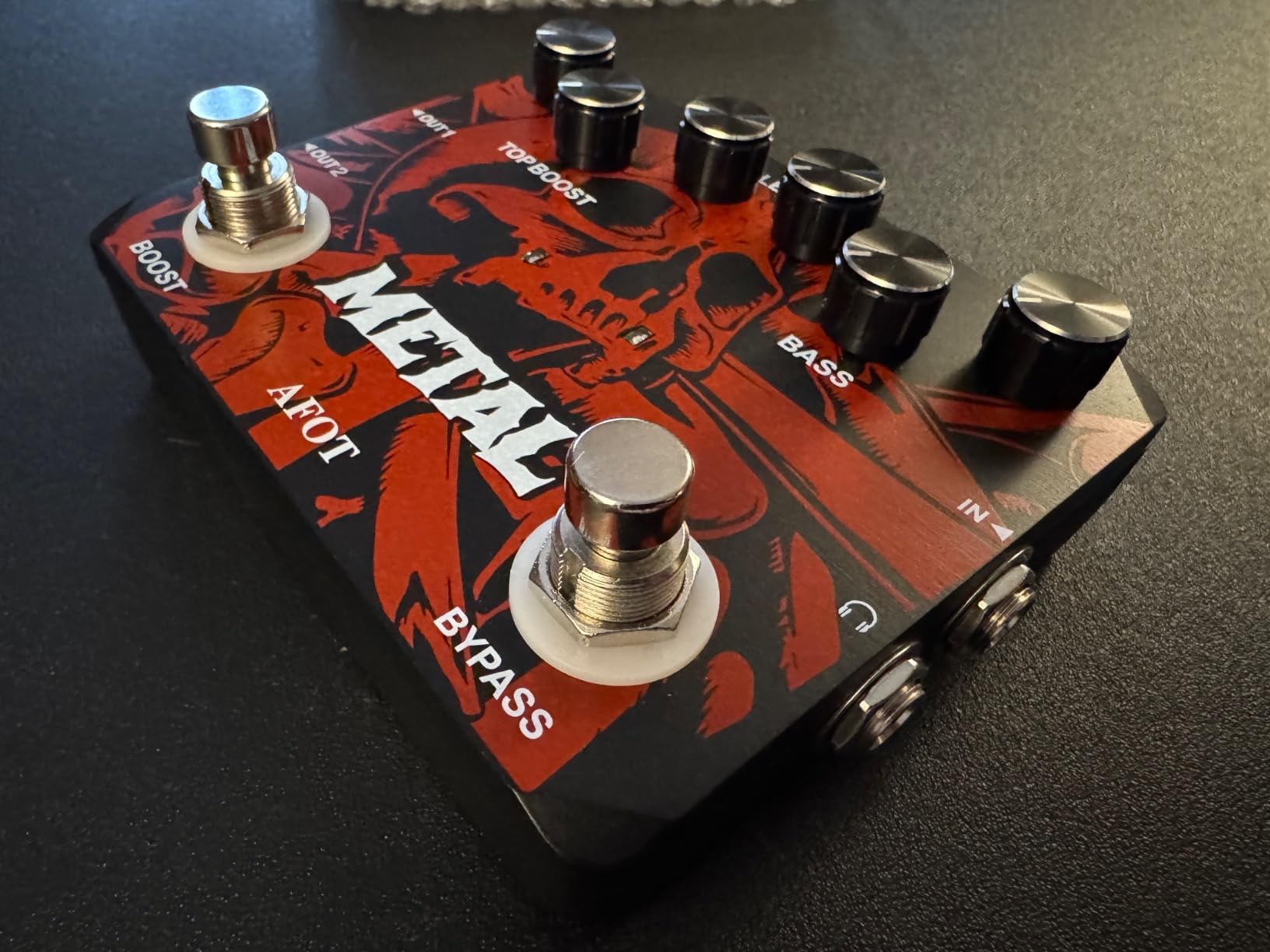 Heavy Metal Distortion Guitar Pedal, Realize the Sounds of Metal, Rock and Punk, Muff Top Boost Distortion Guitar Effect Pedal with 80s or 90s Metal Sounds and Earphone Useable Output Ture Bypass customer photo 2