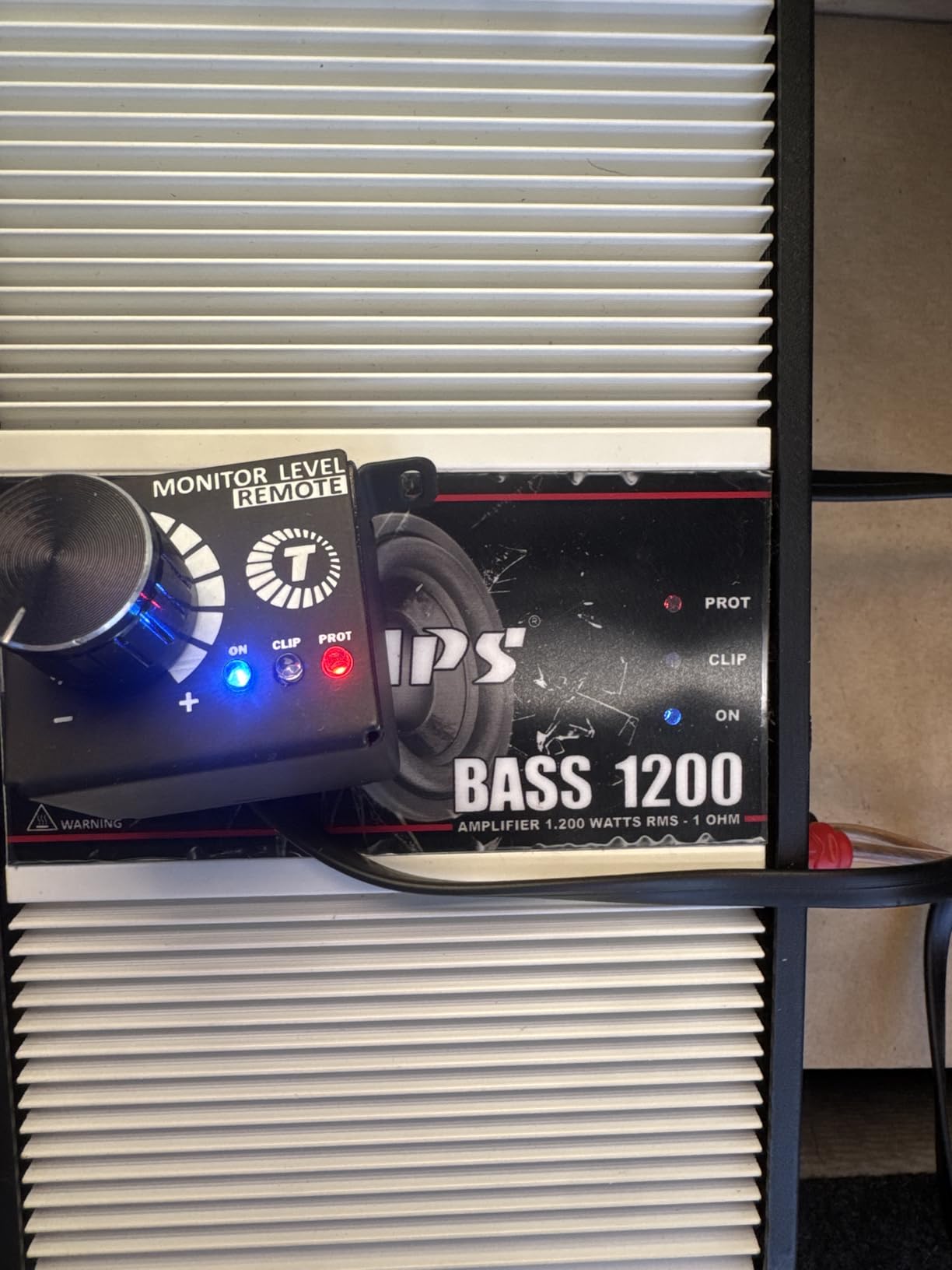 Taramps BASS 1200 1 Ohm 1200W RMS Monoblock Subwoofer Car Audio Amplifier with High-Level and RCA Inputs customer photo 1