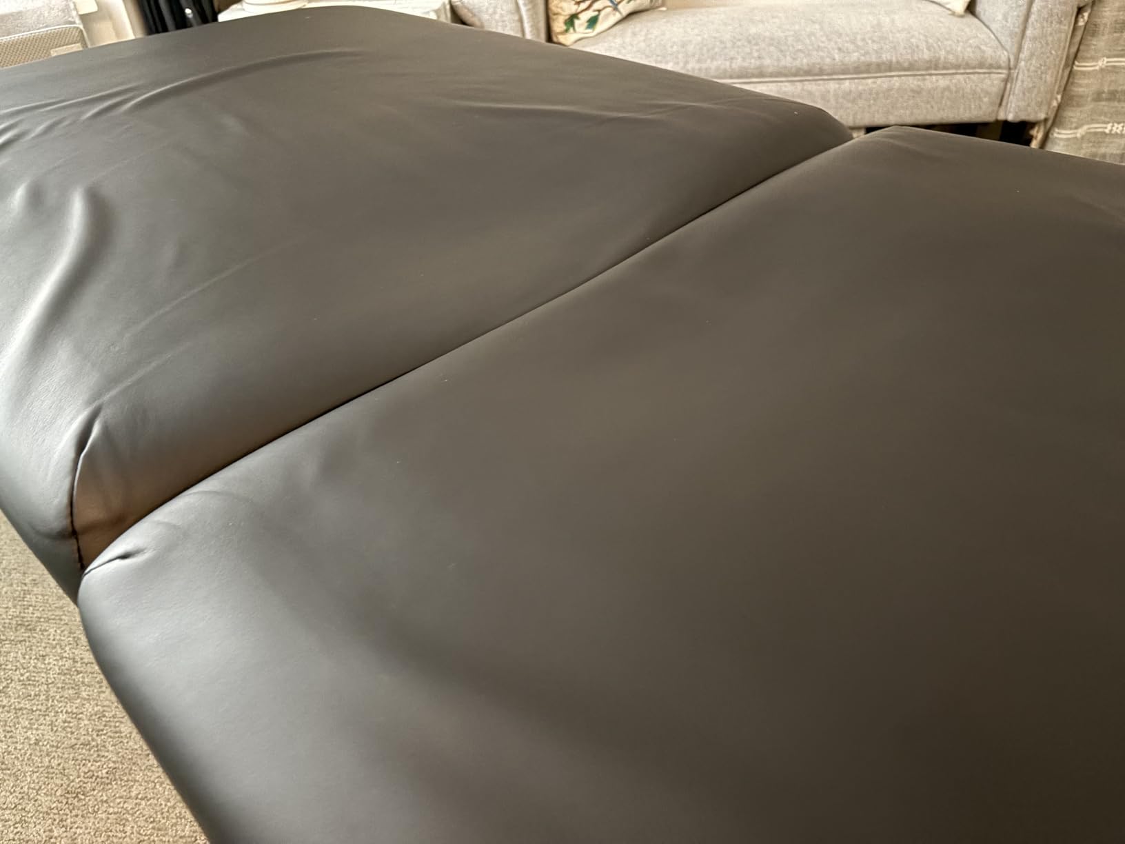 VEVOR Professional Wide Massage Table 30