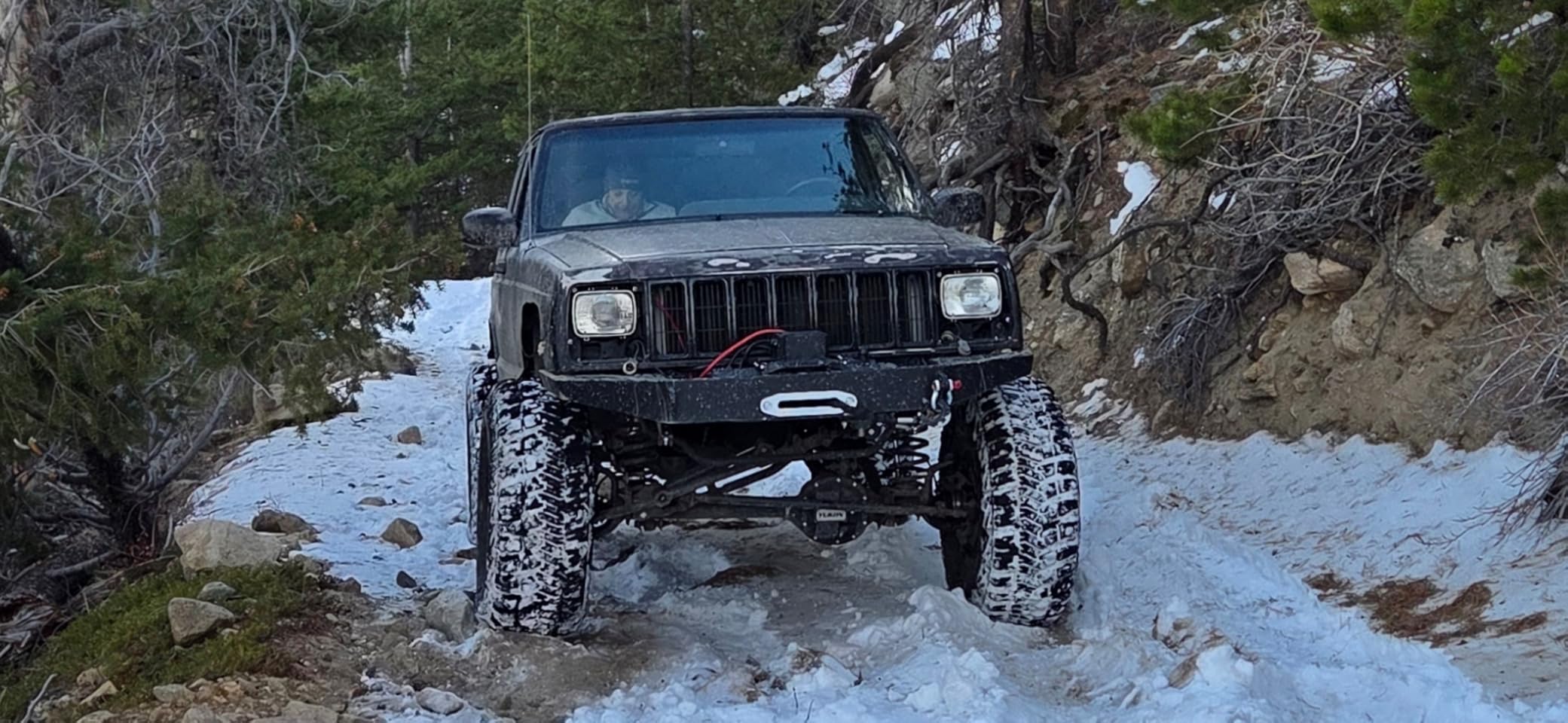 OPENROAD 12000 lbs Winch with Synthetic Rope and 2 Wireless Remotes - Panther Series 3S customer photo 1