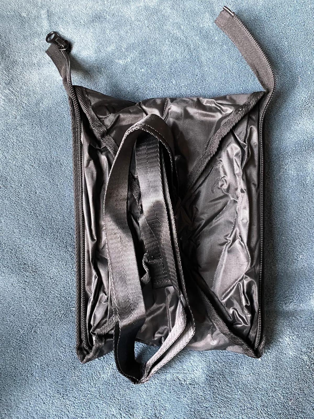 Foot Hammock for Plane Travel, Upgraded Airplane Foot Rest with Memory Foam, Hardboard, Portable Zippered Leg Hammock for Long Flight, Under Desk Footrest, No Collapse Foot Sling customer photo 2
