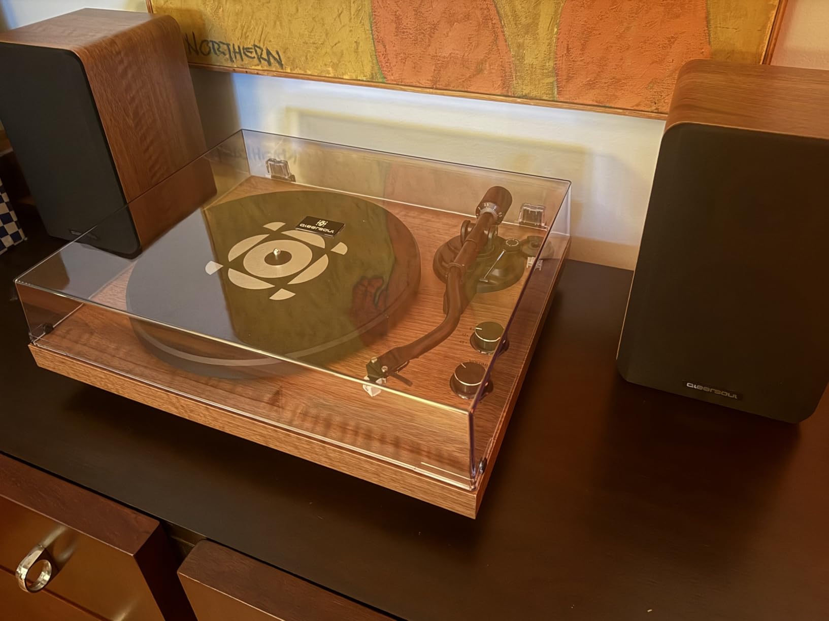 SoulBox S1 Vinyl Record Player with Stereo Speakers, Turntable with Built-in Preamp, S-Shaped Tonearm, 33/45 RPM - Walnut customer photo 2