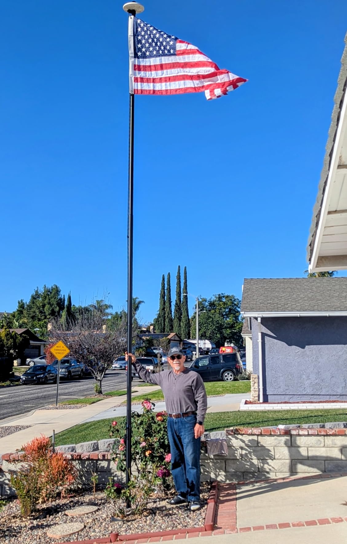 20FT Heavy Duty Tapered Flag Pole Kit, 100MPH Tested Outside House | Tapered Design For Wind Resistance, 13-Gauge Rust-Resistant Aluminum Flagpole, Fly 2 Flags, Complete Hardware, Easy Install customer photo 1