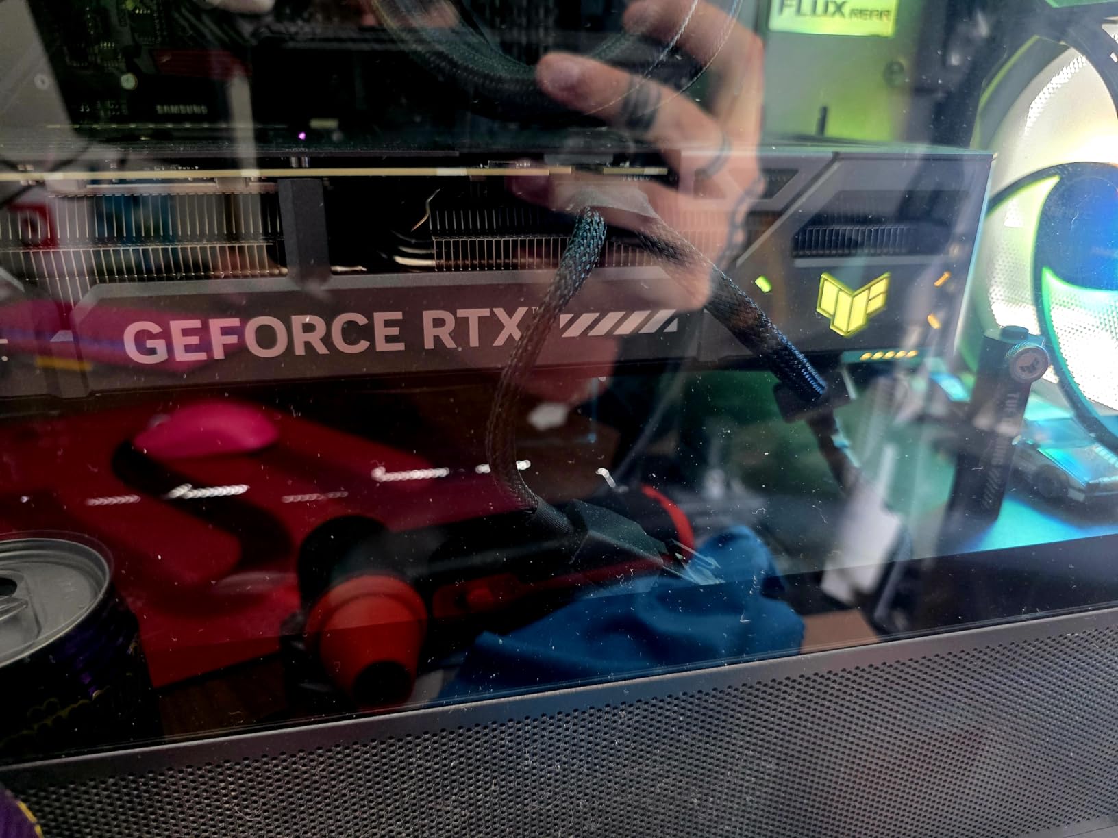 ASUS TUF Gaming NVIDIA GeForce RTX 5070 12GB GDDR7 OC Edition Graphics Card, PCIe 5.0, HDMI/DP 2.1, 3.125-Slot, Military-Grade Components, Protective PCB Coating, Axial-tech Fans customer photo 2