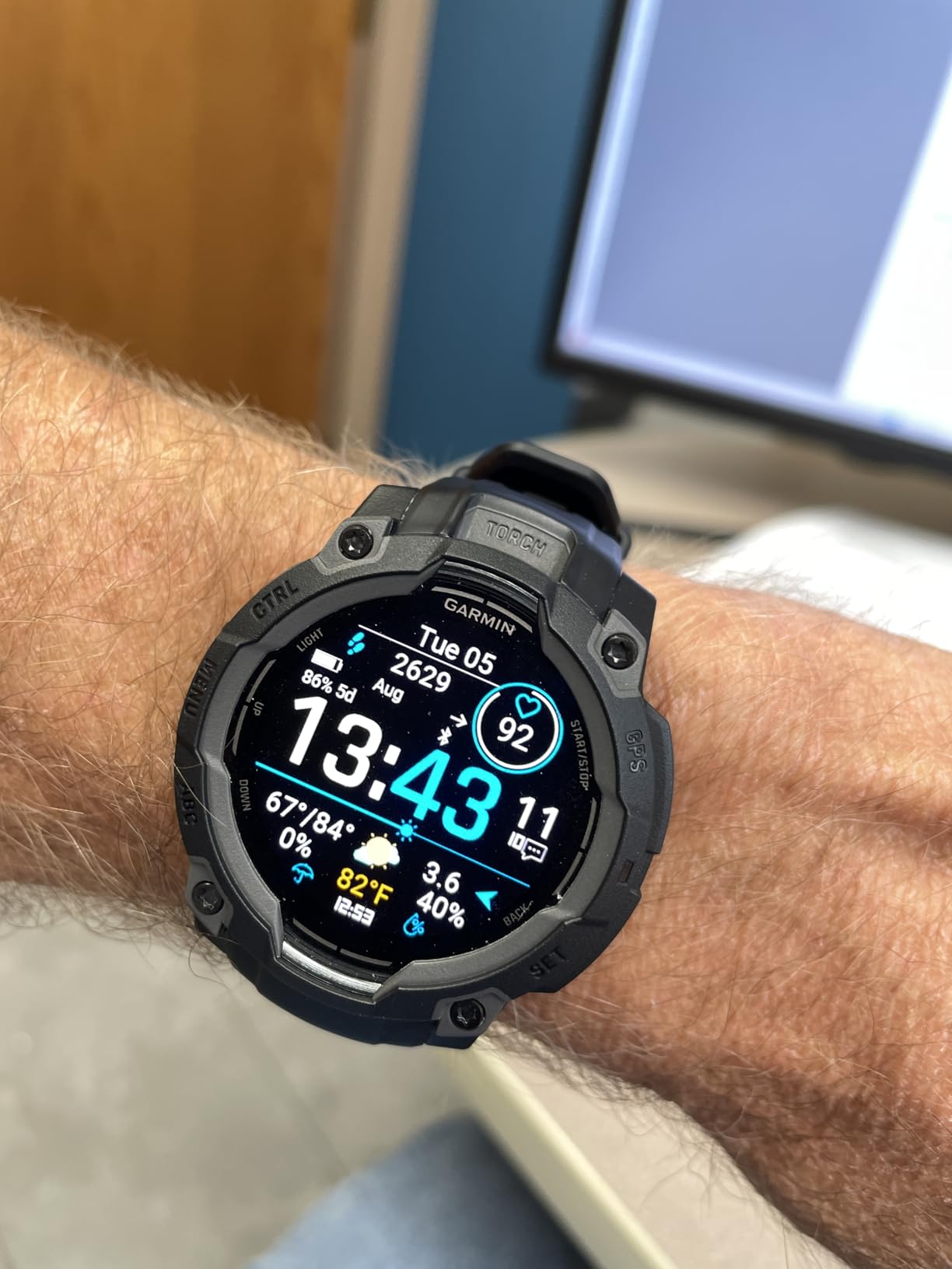 Garmin Instinct 3 AMOLED, Rugged GPS Smartwatch, 45mm, Black customer photo 2