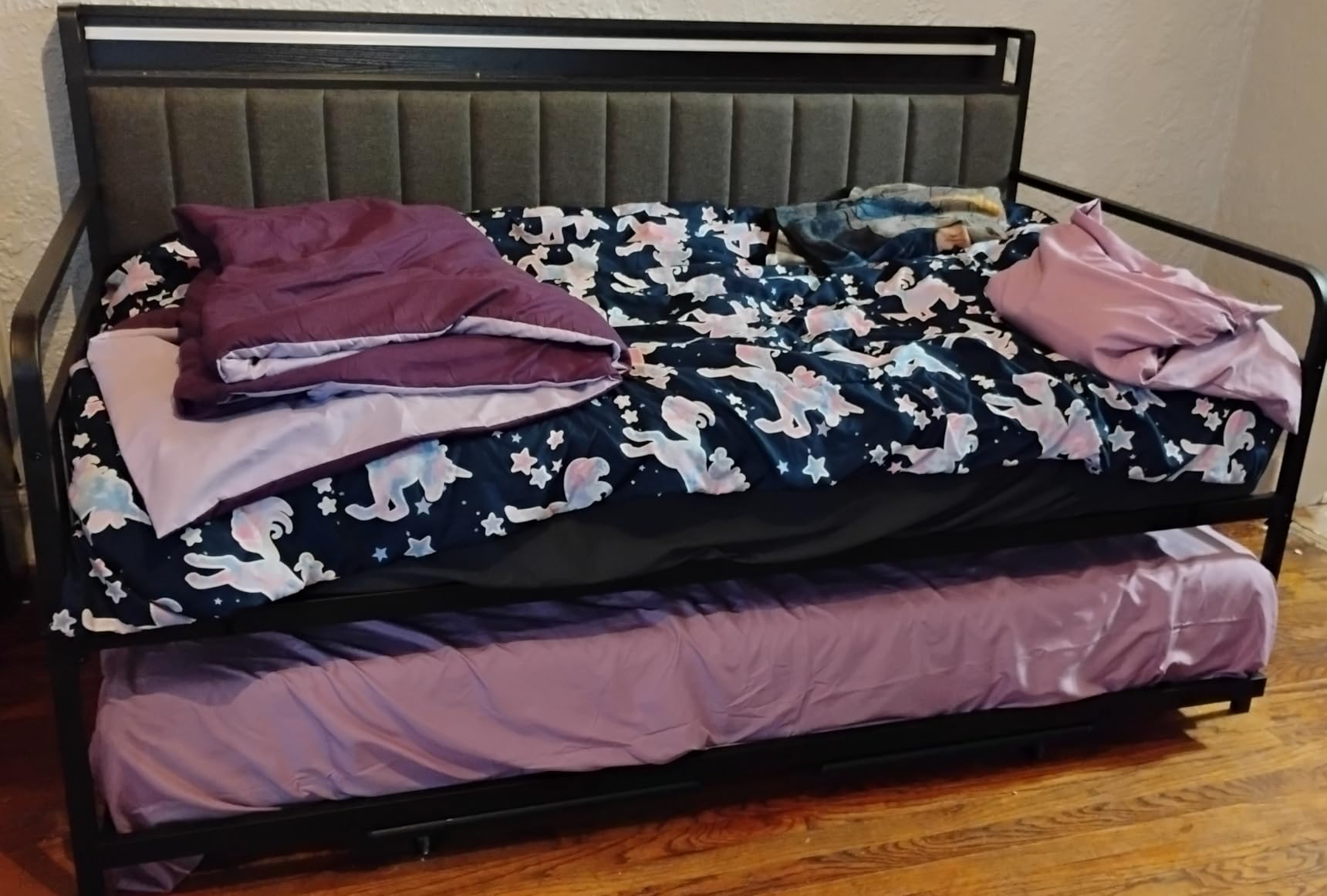 Daybed with Trundle and LED Light, Heavy Duty Metal Twin Bed Frame with Upholstered Storage Headboard & Charging Station, Day Bed Pop Up Trundle Bed Twin for Living Room,Bedroom and Guest Room, Black customer photo 1