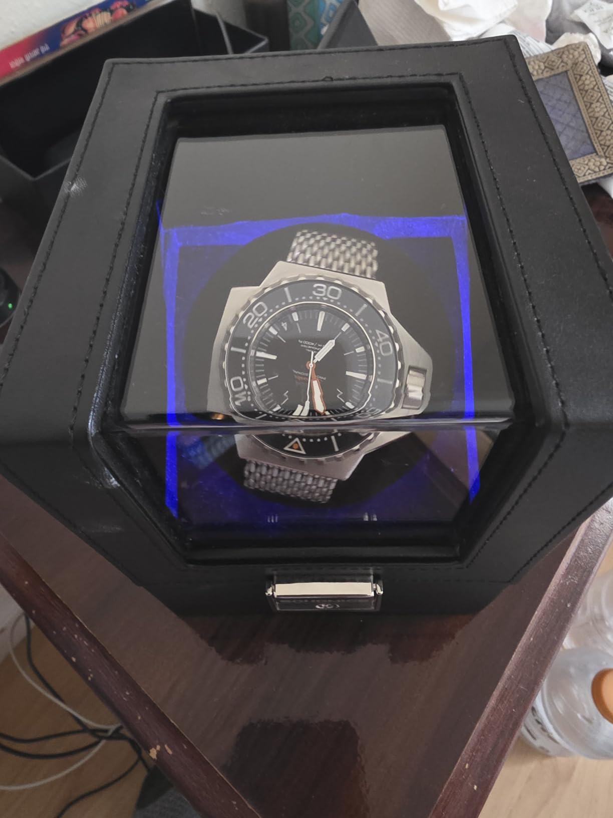 SONGMICS Automatic Single Watch Winder Box, Quiet Motor, LED Light, Lock | For Automatic Watches, Adjustable Pillow, 4 Winding Settings, USB-C Charging Cable, Black, BRIDIE Collection UJWB030B01 customer photo 2