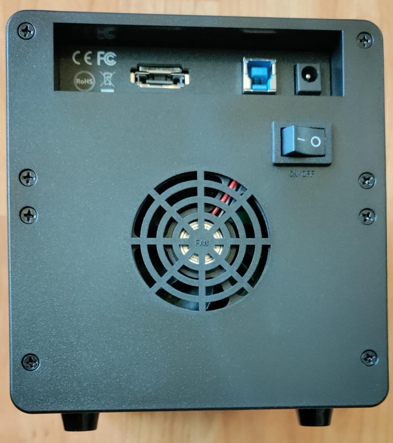 CENMATE 4 Bay Hard Drive Enclosure with Cooling Fan for 2.5/3.5