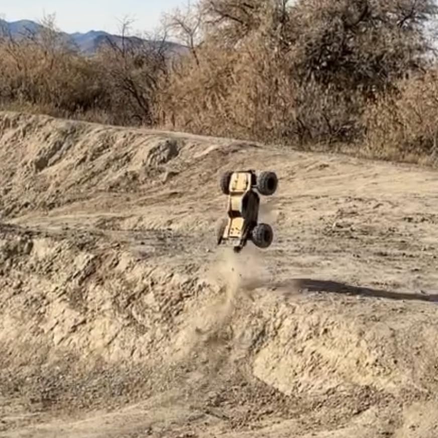 HYPER GO H14BM V3 1/14 Brushless RC Cars for Adults Fast 50 mph | RC Truck, 3S Power, Fast Extreme, Waterproof, 2 batteries, for Snow or Sand customer photo 2