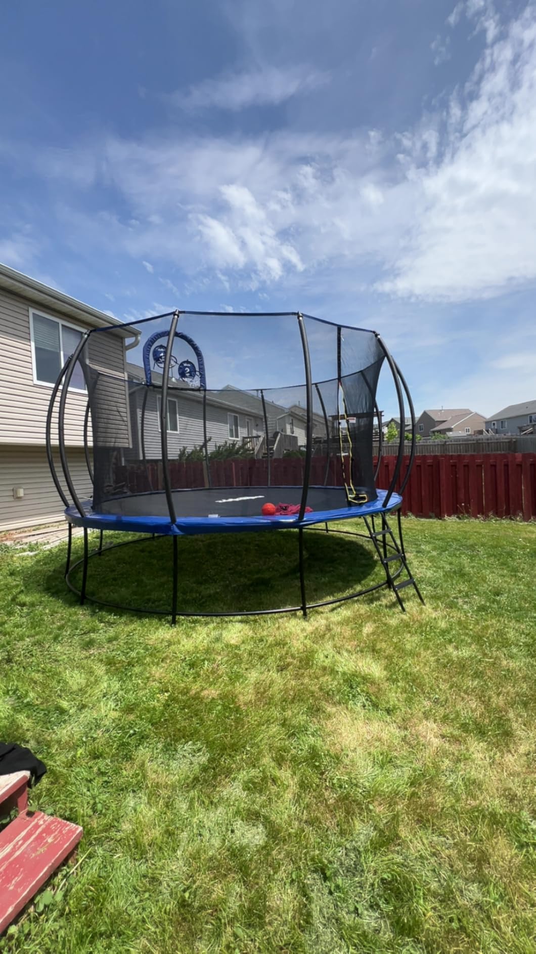Zupapa 1800LBS Capacity No-Gap Design 16 15 14 12FT Trampoline with Safety Enclosure Net and Non-Slip Ladder 10-Year Quality Assurance Perfect for Kids Family Outdoor Backyard Fun customer photo 1