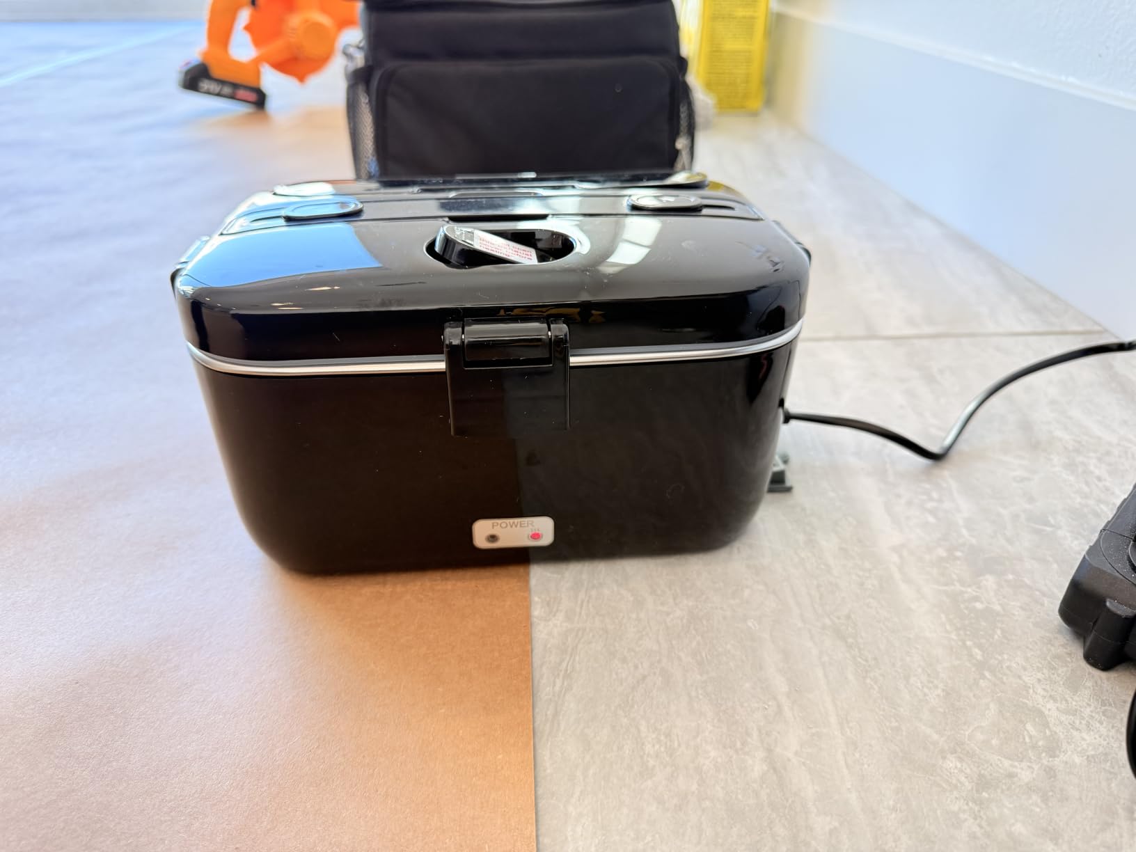 COZYEXPERT Electric Lunch Box Heated Food Warmer 100W Heating Box for Adult | 1.8L Portable Food Heater for Work/Car, 12V/24V/110-230V Lonchera Electrica Portatil with Fork Spoon (Black) customer photo 1
