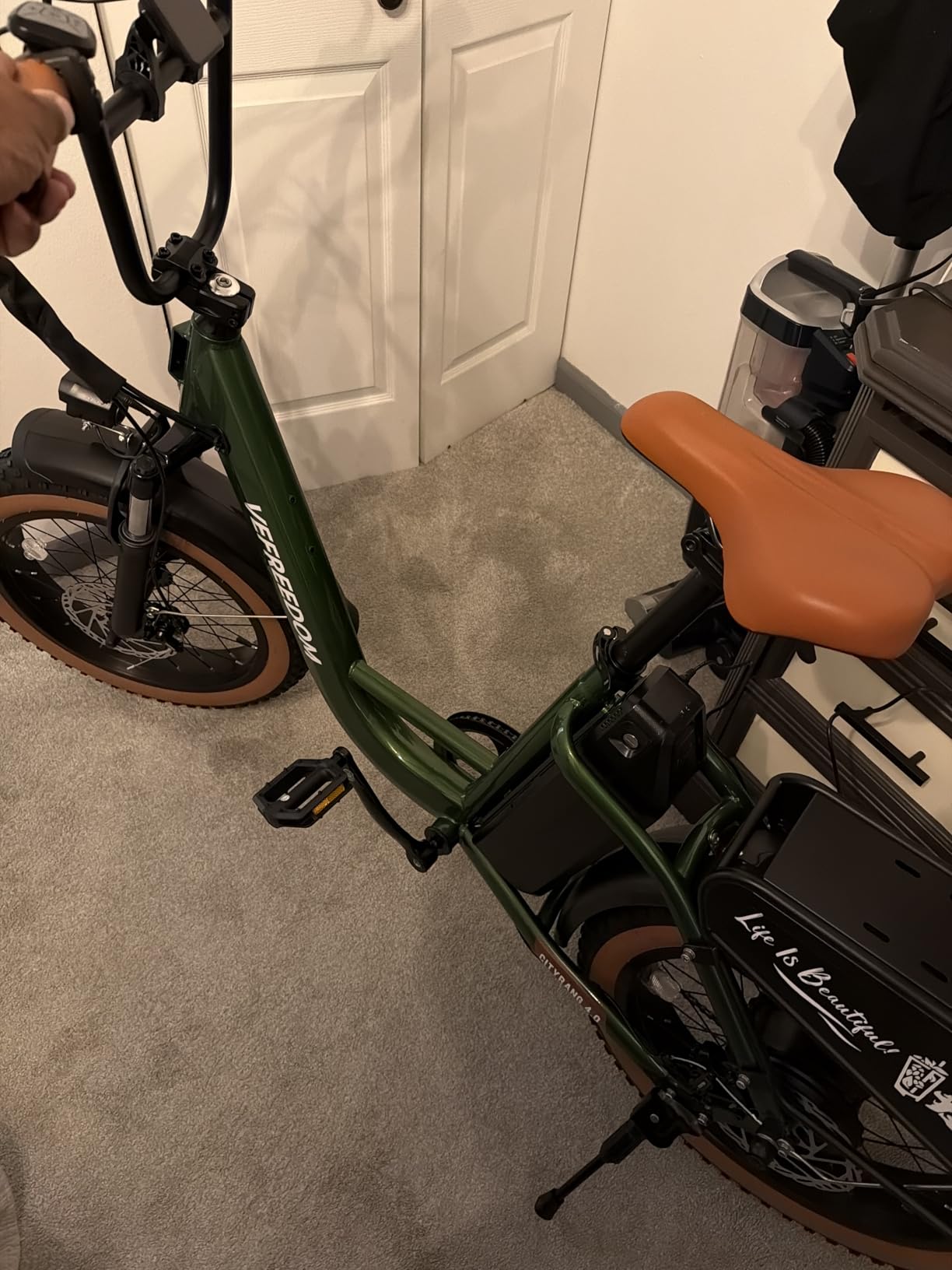 EUY Electric Bike for Adults with Peak 1500W Motor, 48V 20Ah Removable Battery Fast Ebike, Max 70Miles, 20