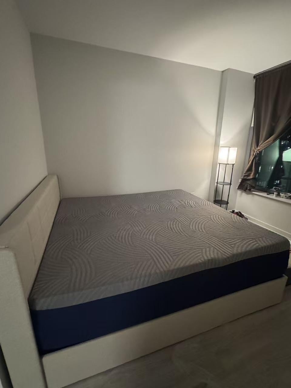 Sweetnight CoolNest 14 Inch King Size Mattress,Cooling Memory Foam Mattress | Cool Night Sleep, 5-Zone Ergo Support for Pressure Relief, Enhanced Breathability, Medium Feel, CertiPUR-US Certified customer photo 2