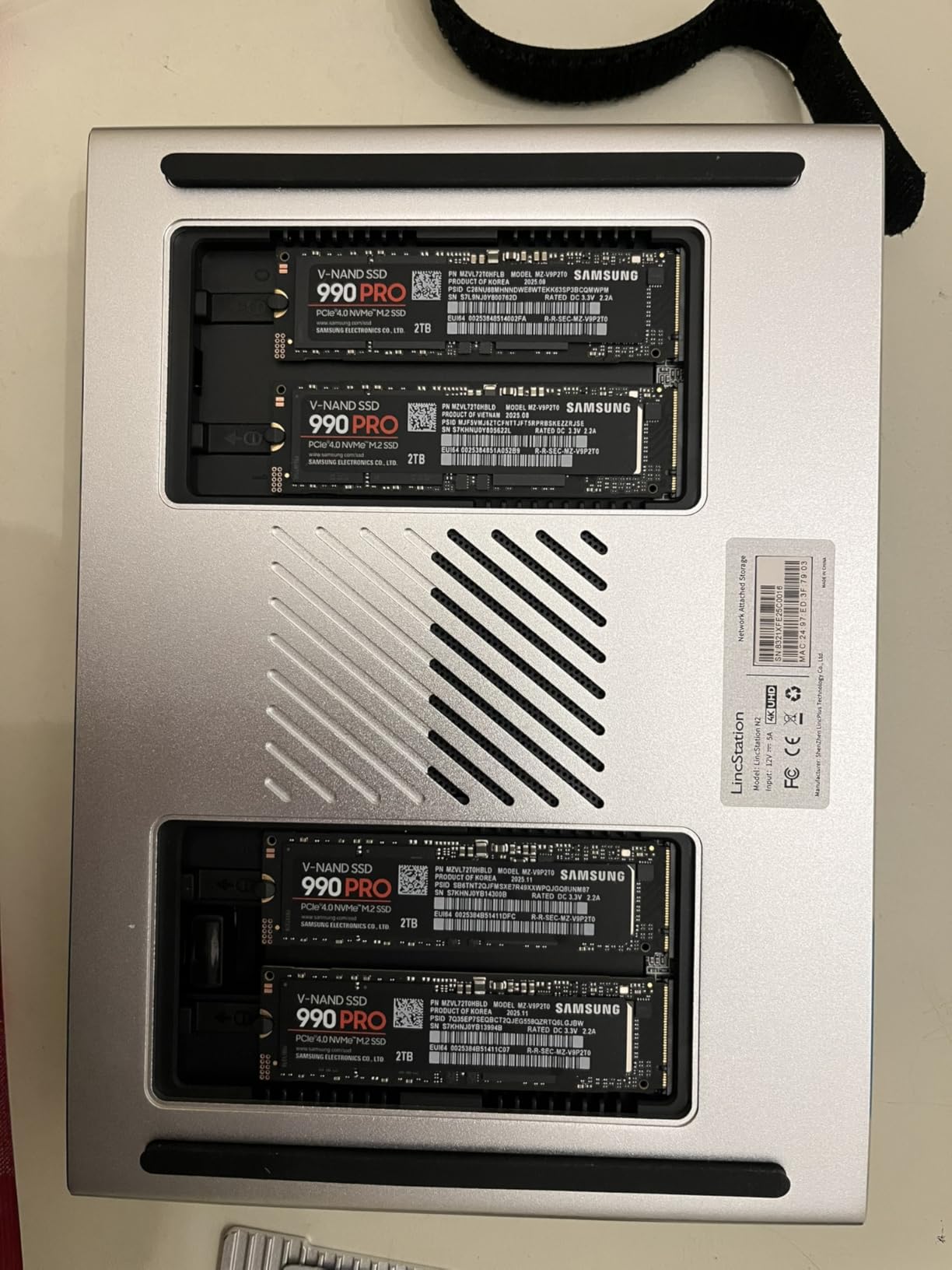 LincStation N2 6-Bay NAS Storage - Intel N100, 10GbE, 16GB LPDDR5 RAM, 2x2.5 SATA HDD and 4xM.2 NVMe Slots (Diskless) customer photo 2